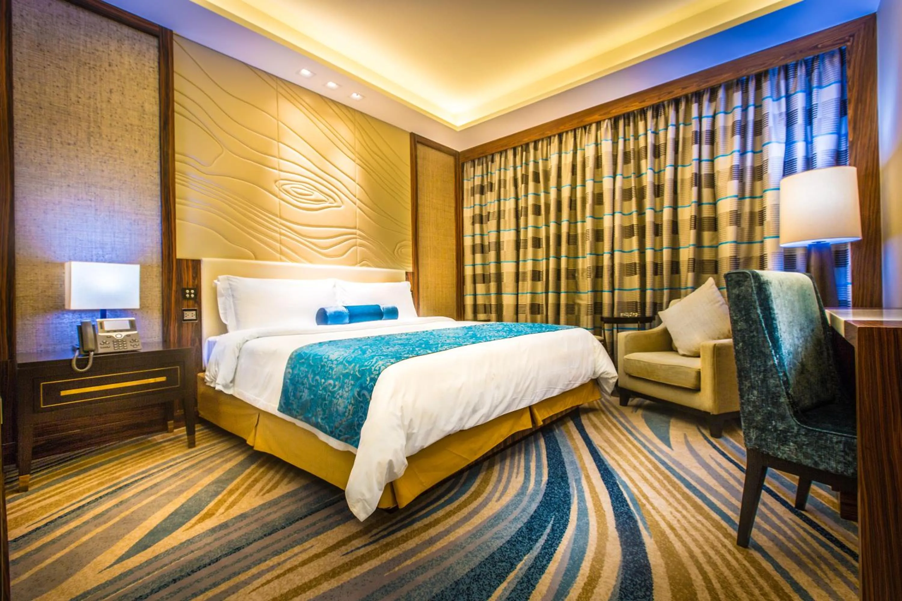 Photo of the whole room, Bed in Winford Resort and Casino Manila
