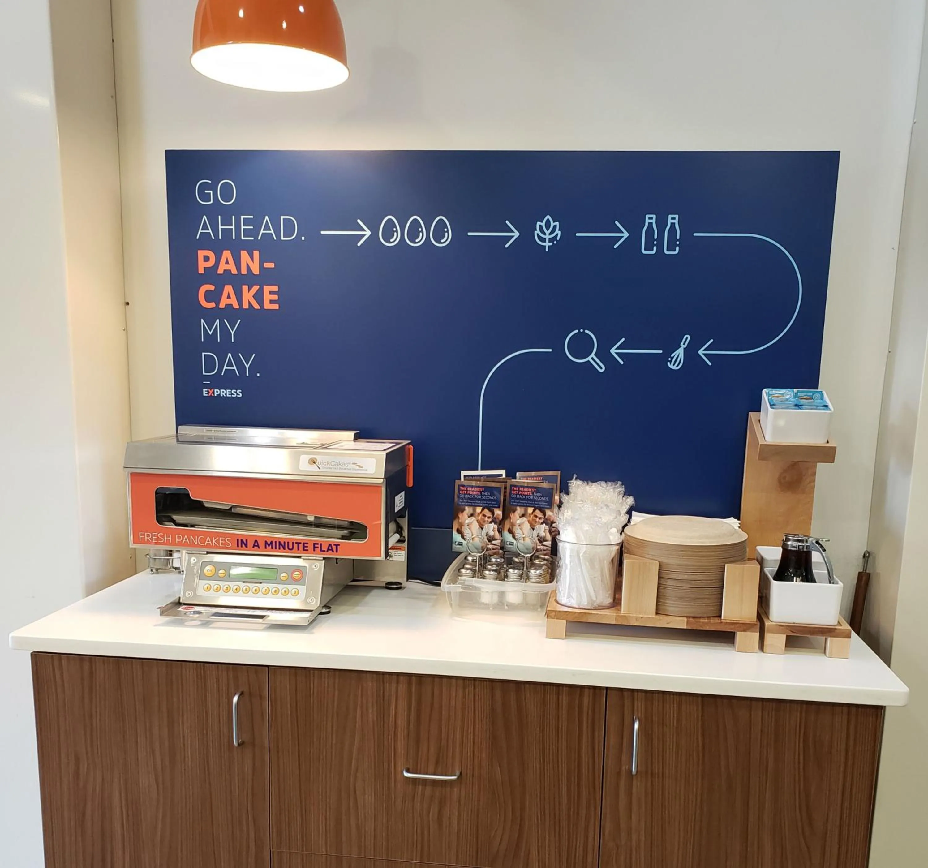 Breakfast in Holiday Inn Express Hotel & Suites Mount Airy by IHG