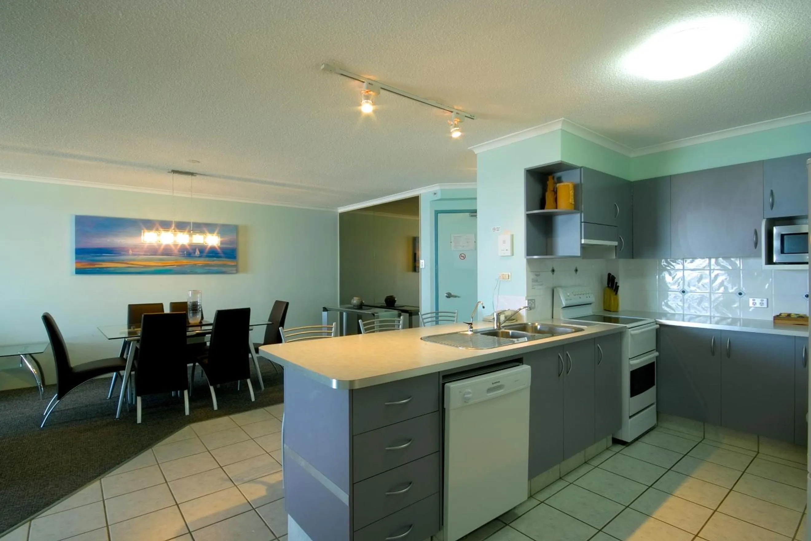 Kitchen or kitchenette in Coolum Caprice