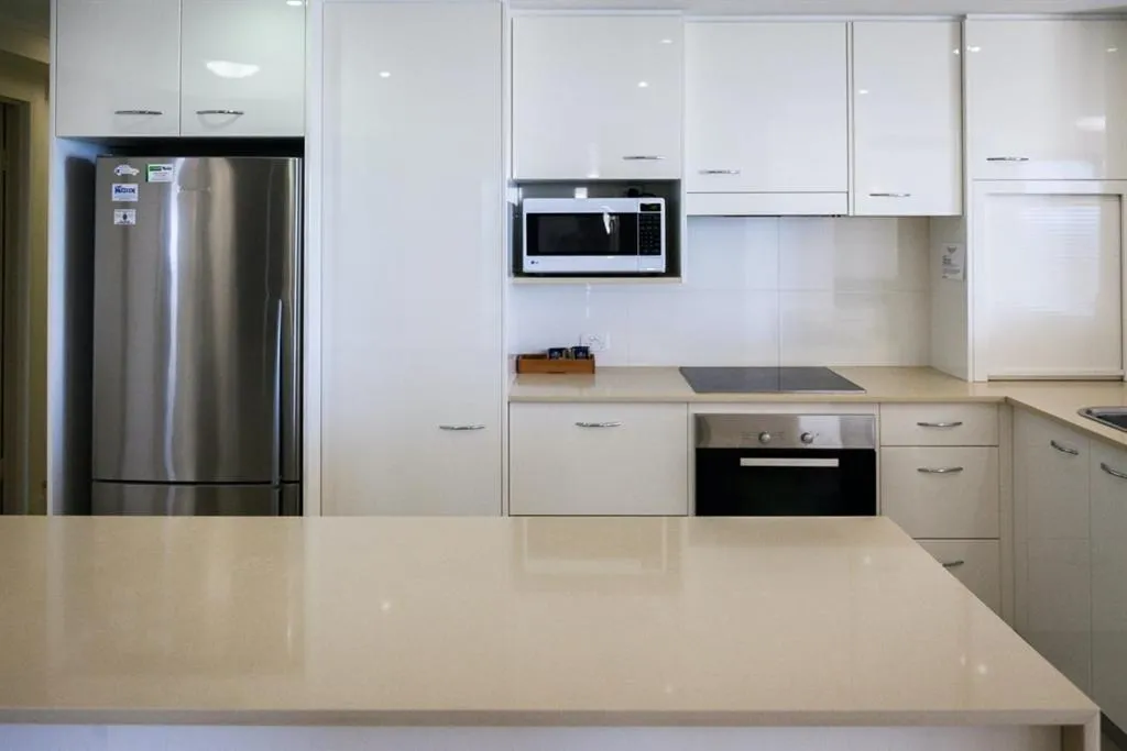 Kitchen or kitchenette in Coolum Caprice