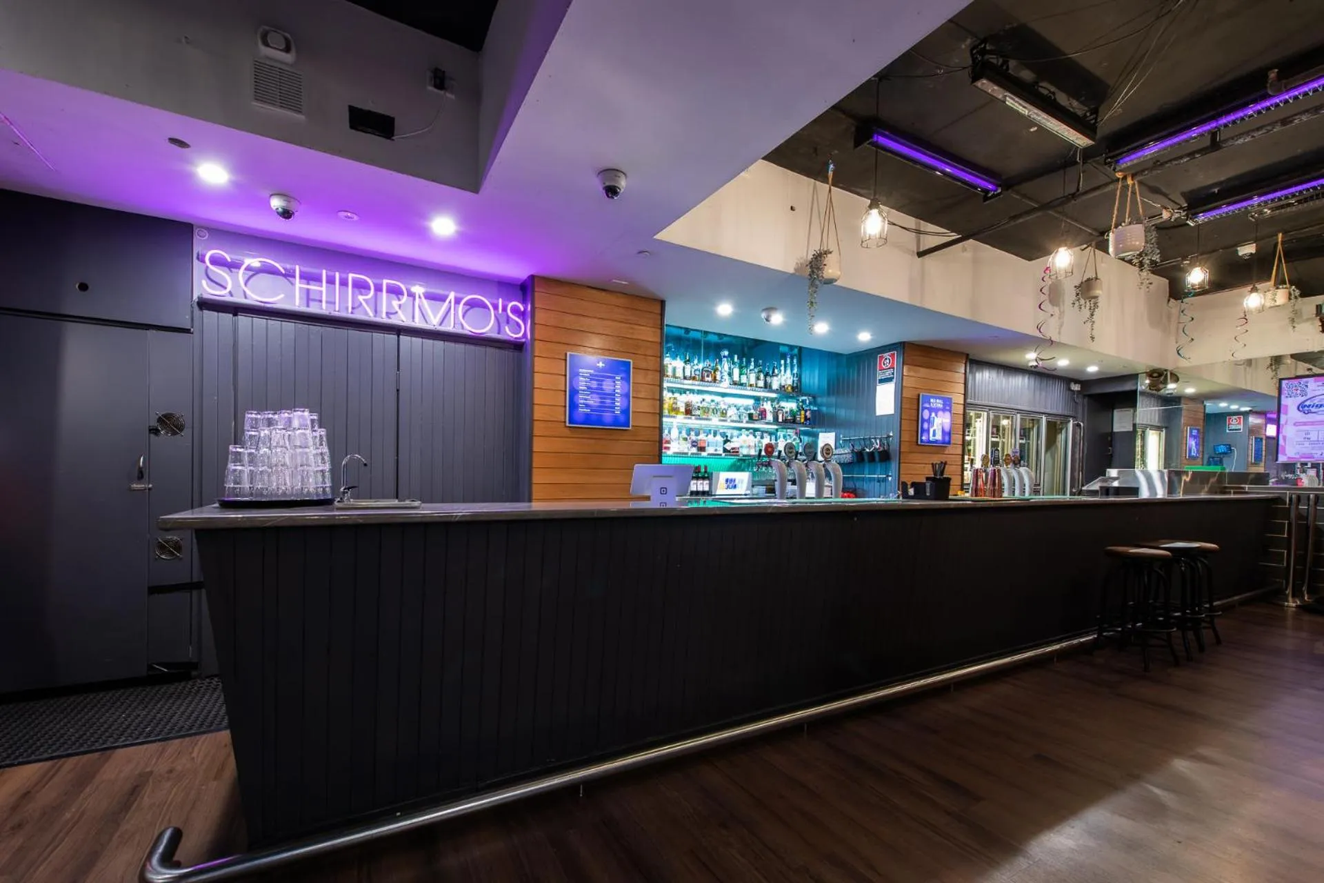 Lounge or bar in YHA Sydney Central