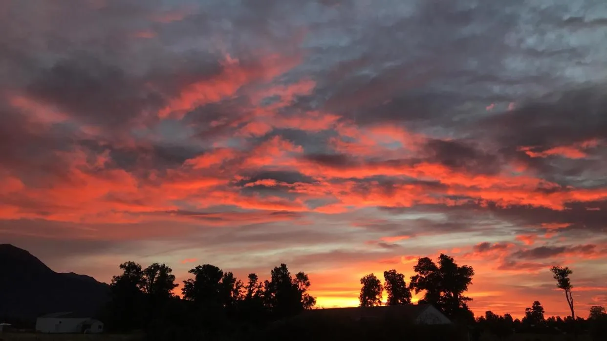 Sunset in Sunset Motel