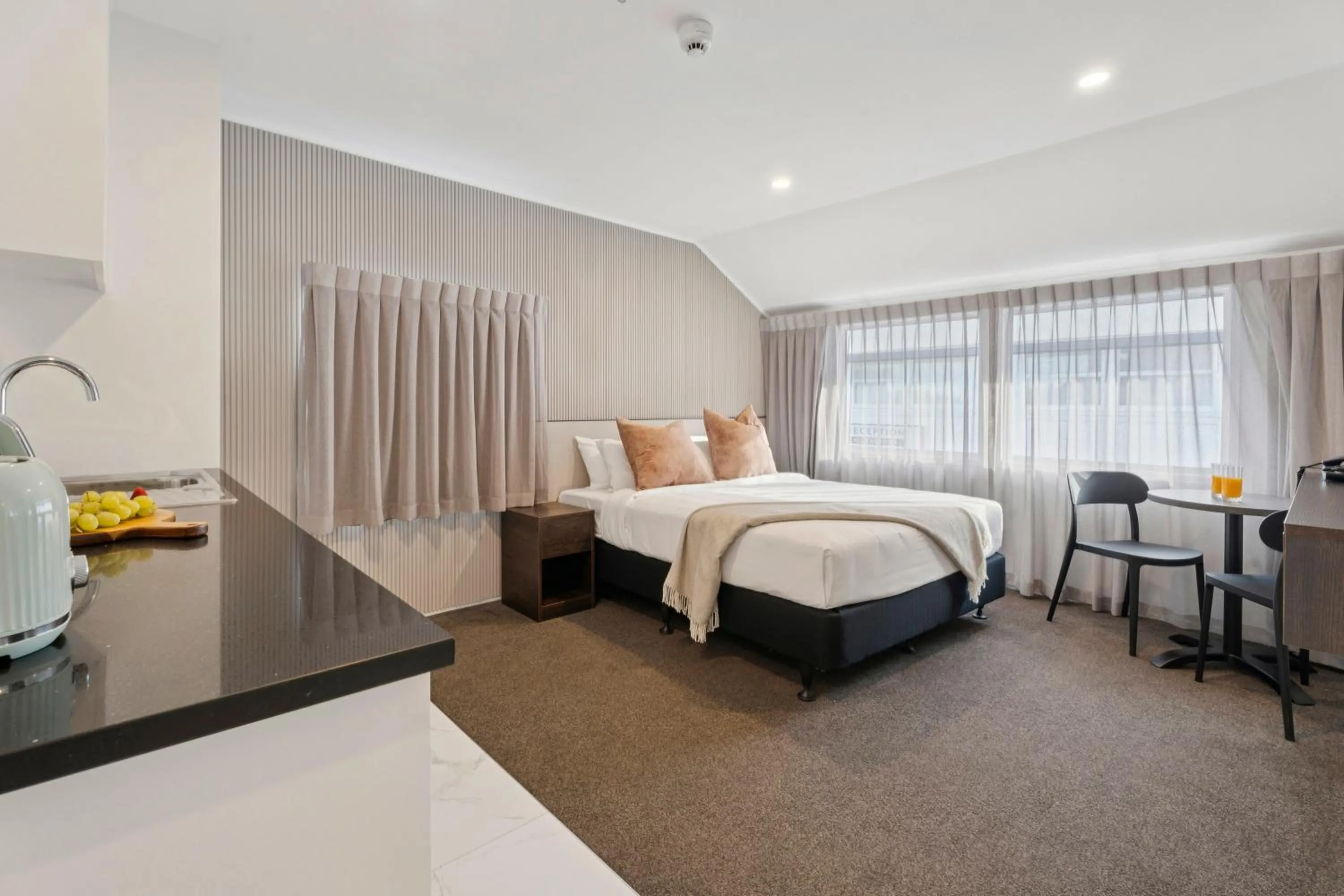 Bed in Sai Motels - Greenlane Auckland