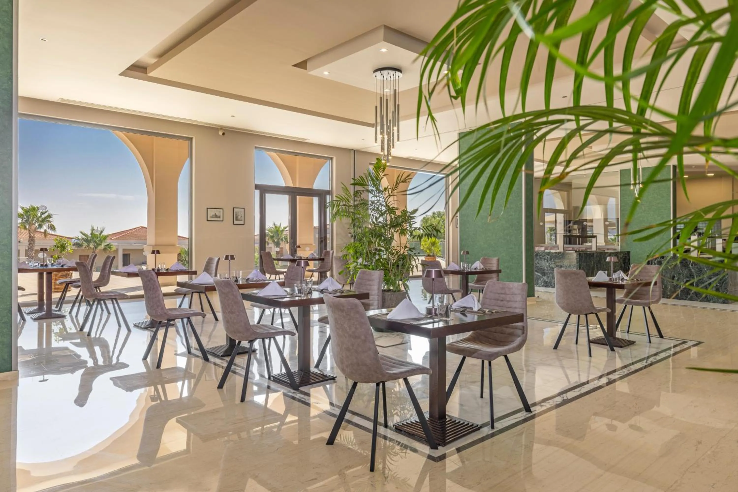 Restaurant/places to eat in KRESTEN ROYAL Euphoria Resort