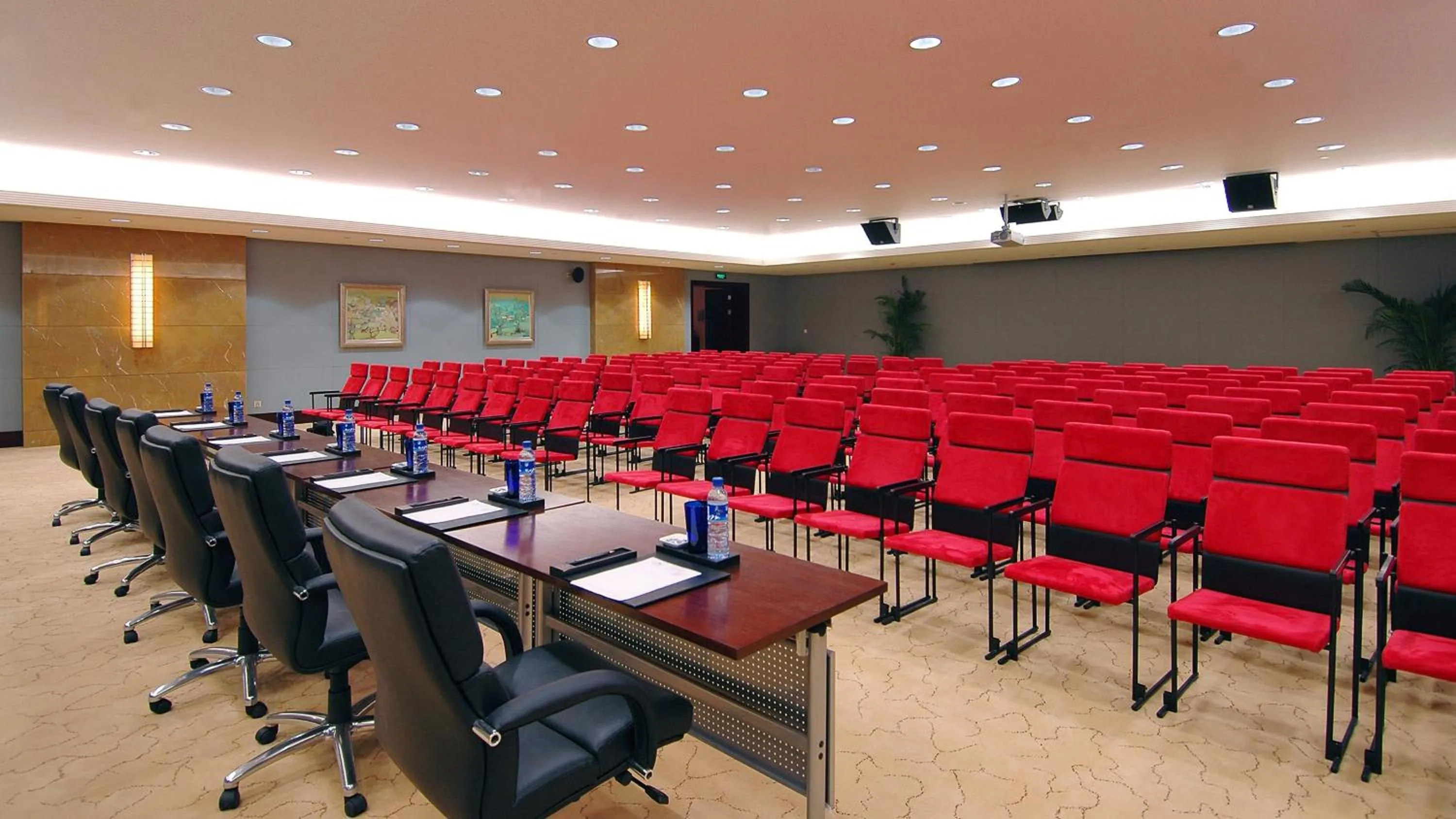 Meeting/conference room in Crowne Plaza Shanghai Pudong