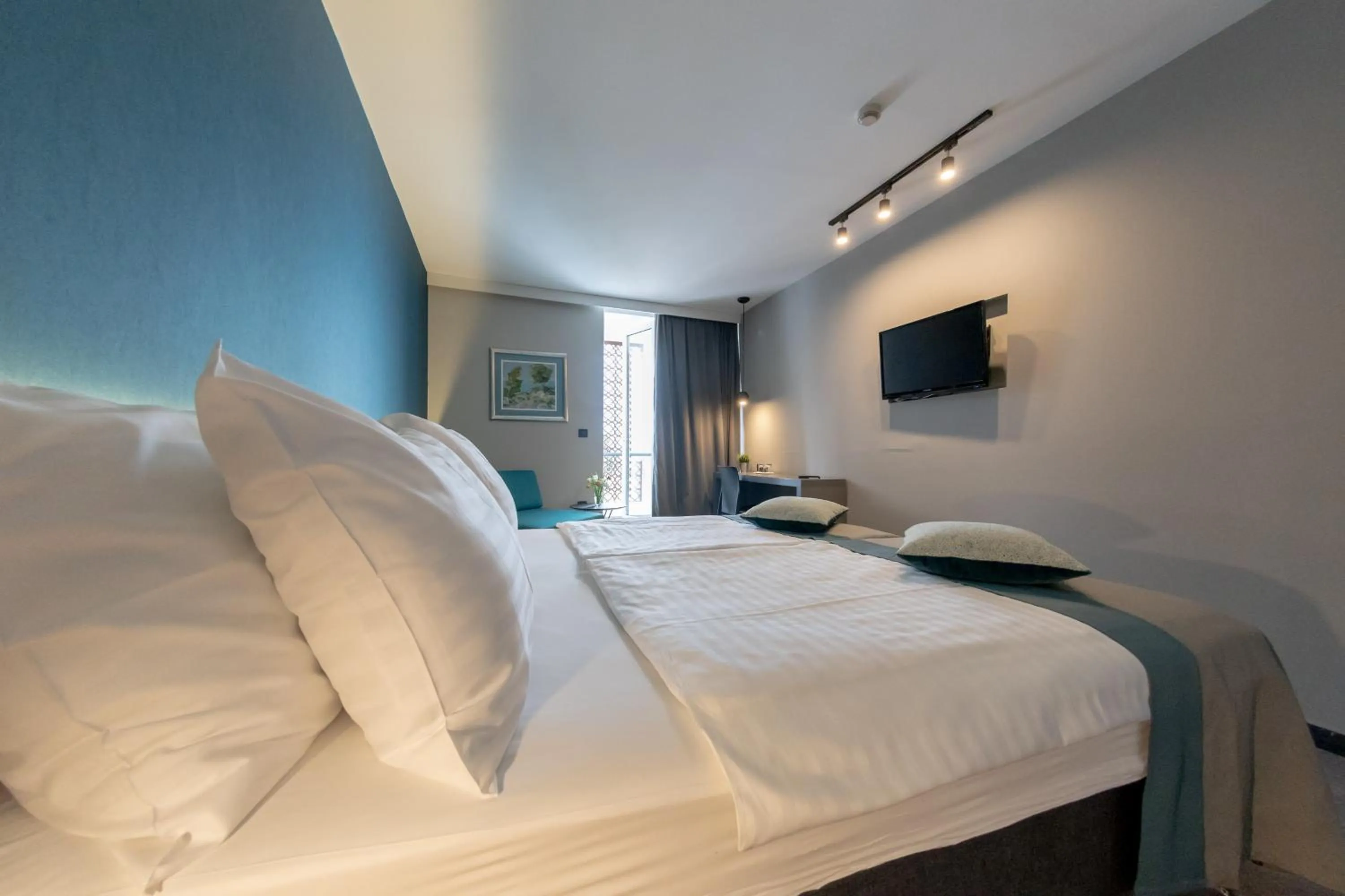 Bed in Hotel Kolovare