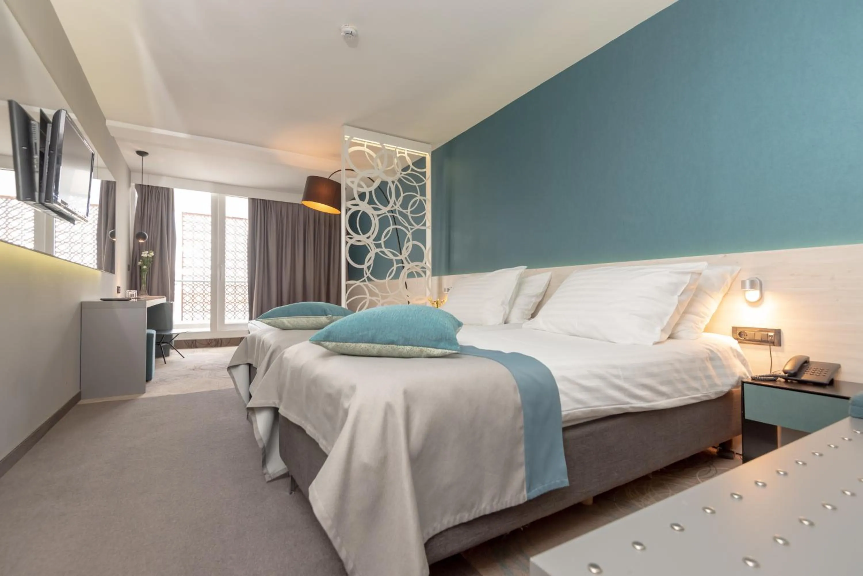 Bed in Hotel Kolovare