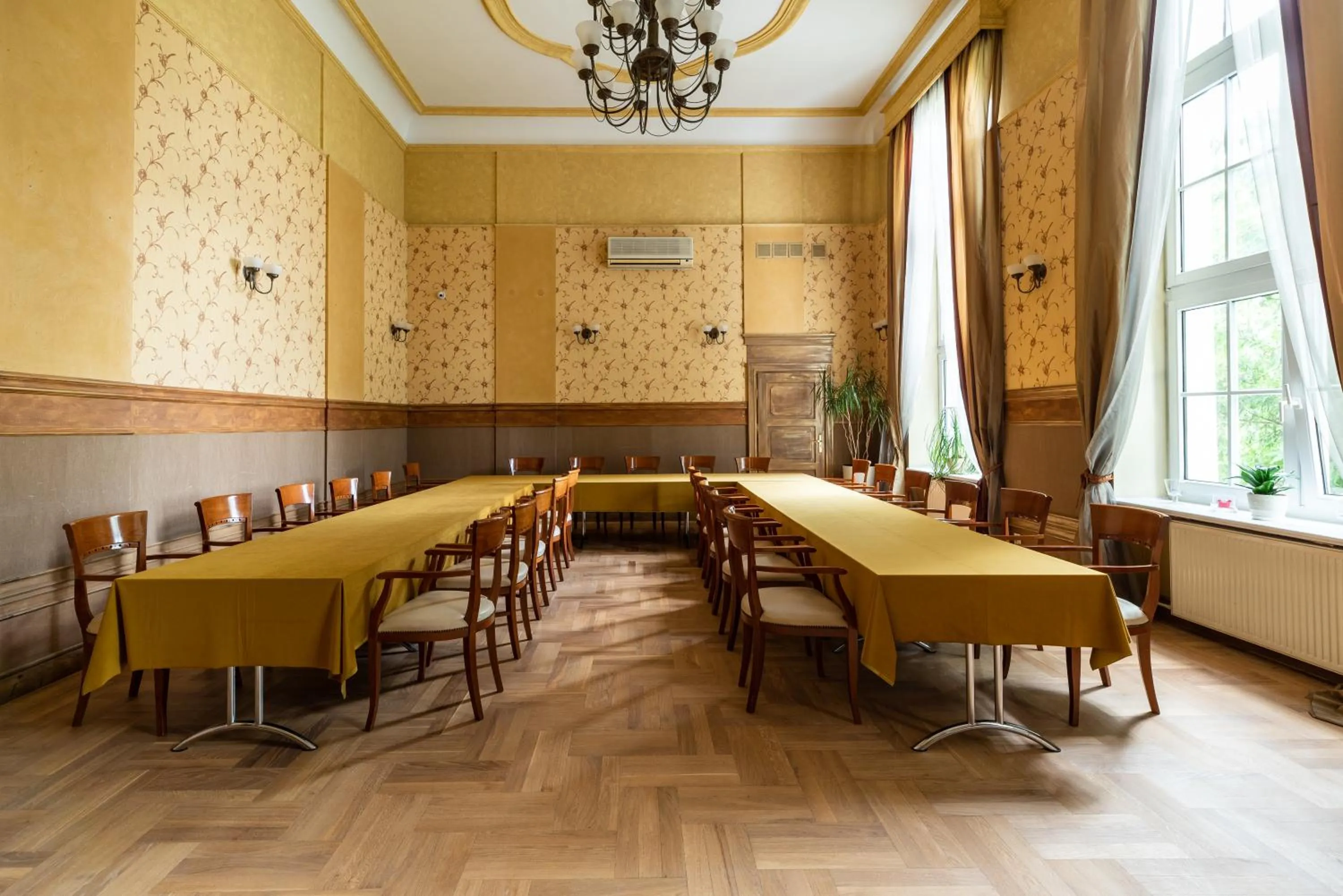 Internal: Not applicable to any particular room in Villa Pallas