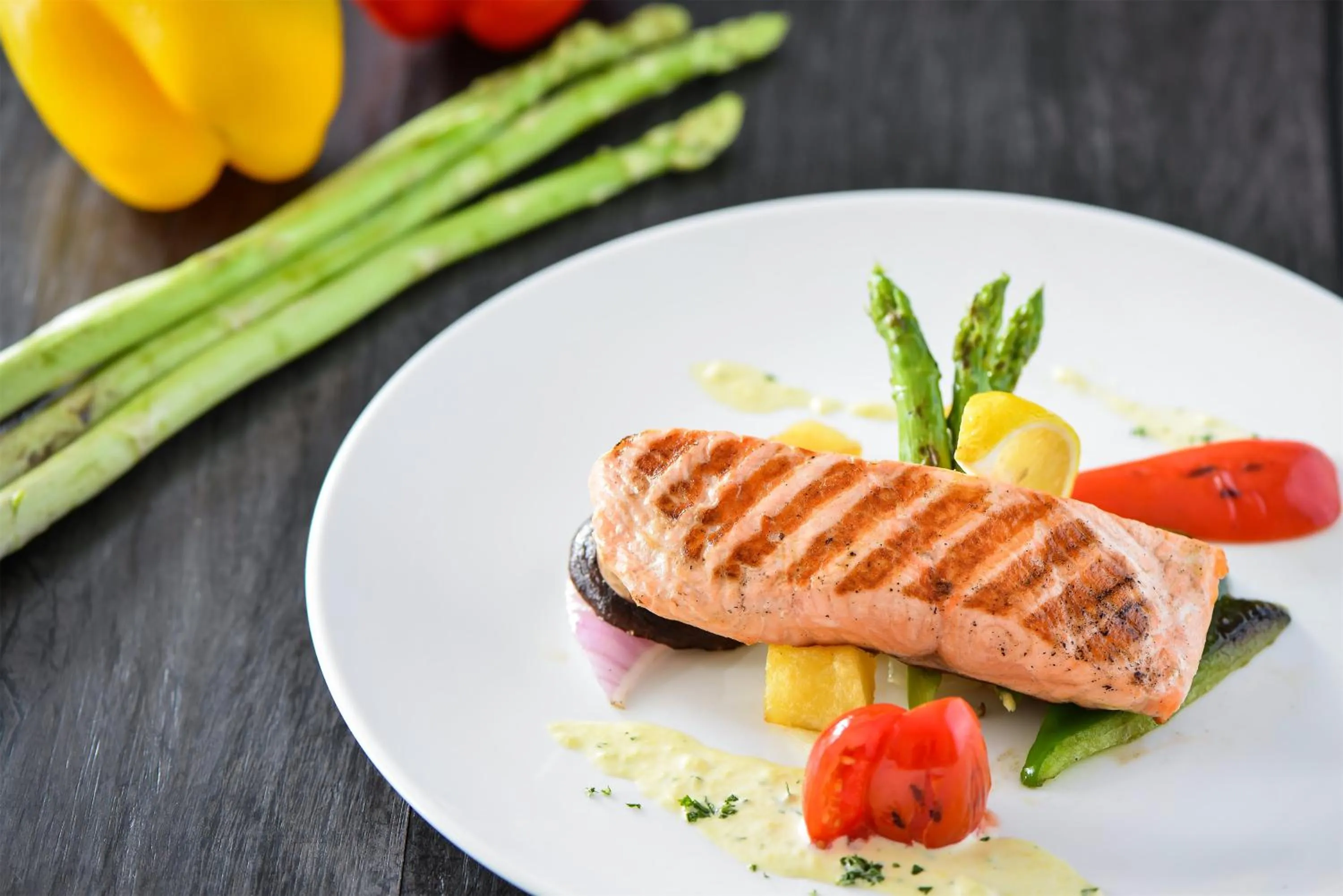 Restaurant/places to eat in Holiday Inn Shanghai Pudong by IHG