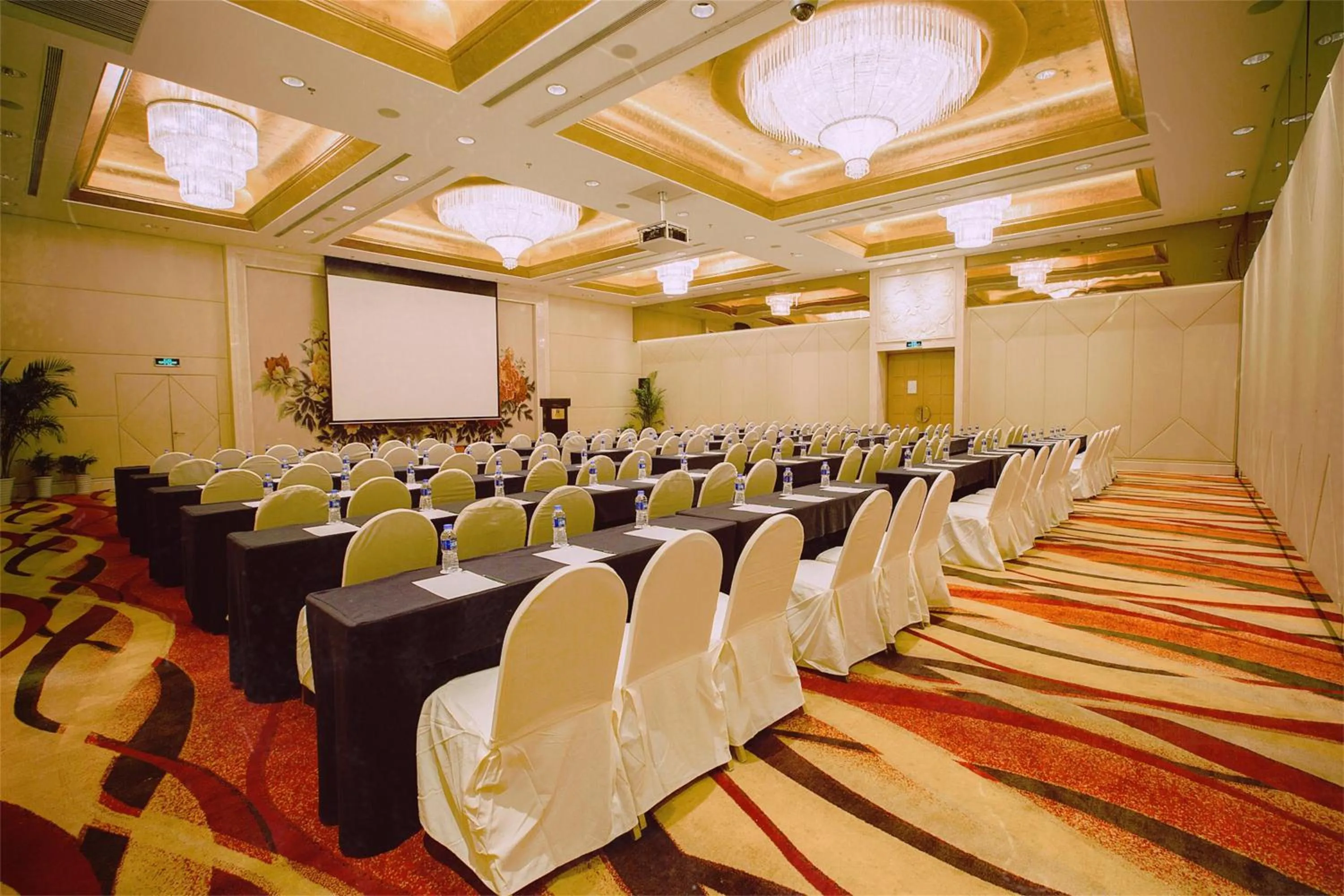 Banquet/Function facilities in Holiday Inn Shanghai Pudong by IHG