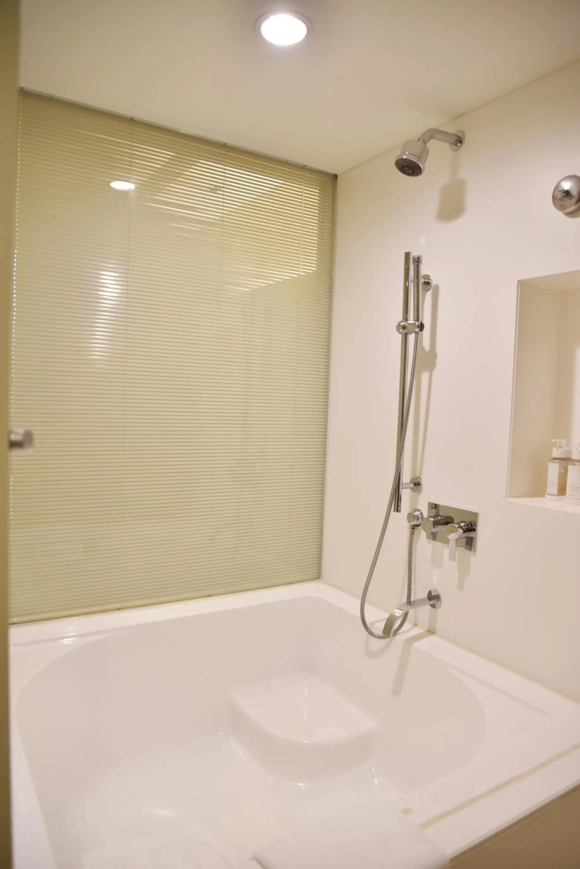Bath in Holiday Inn Shanghai Pudong by IHG