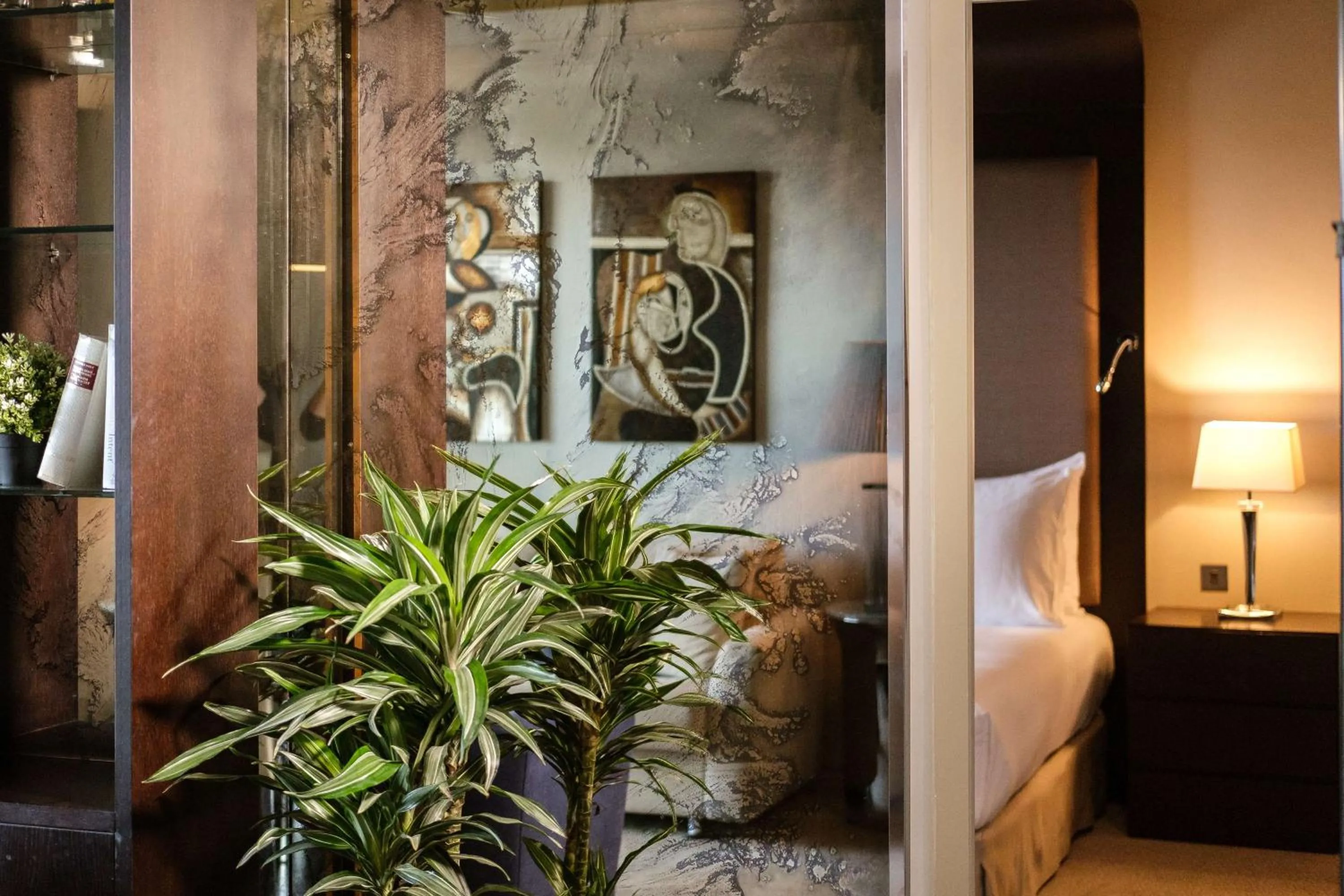 Bedroom, Bed in Radisson Blu Resort & Spa, Malta Golden Sands