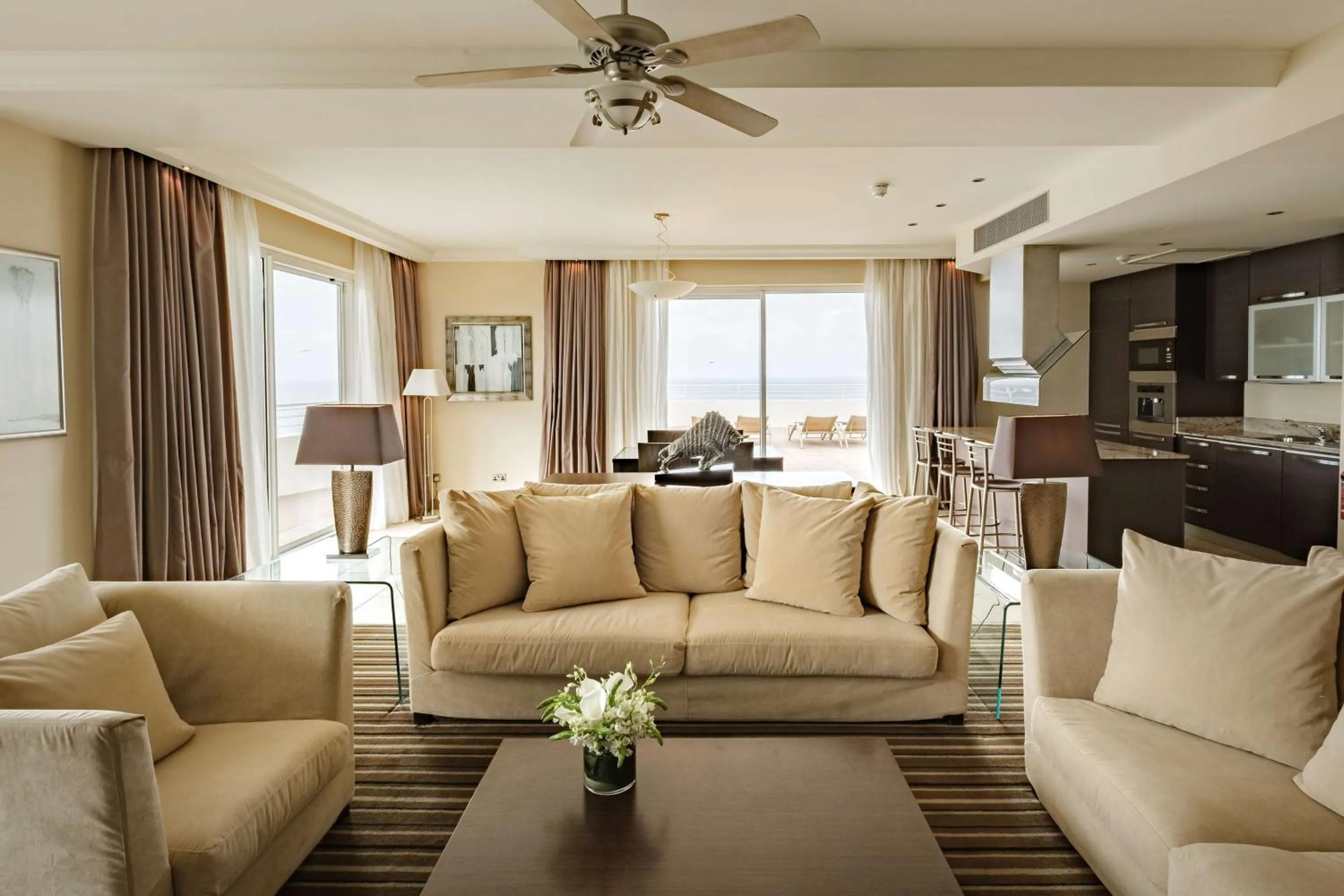 Bedroom in Radisson Blu Resort & Spa, Malta Golden Sands