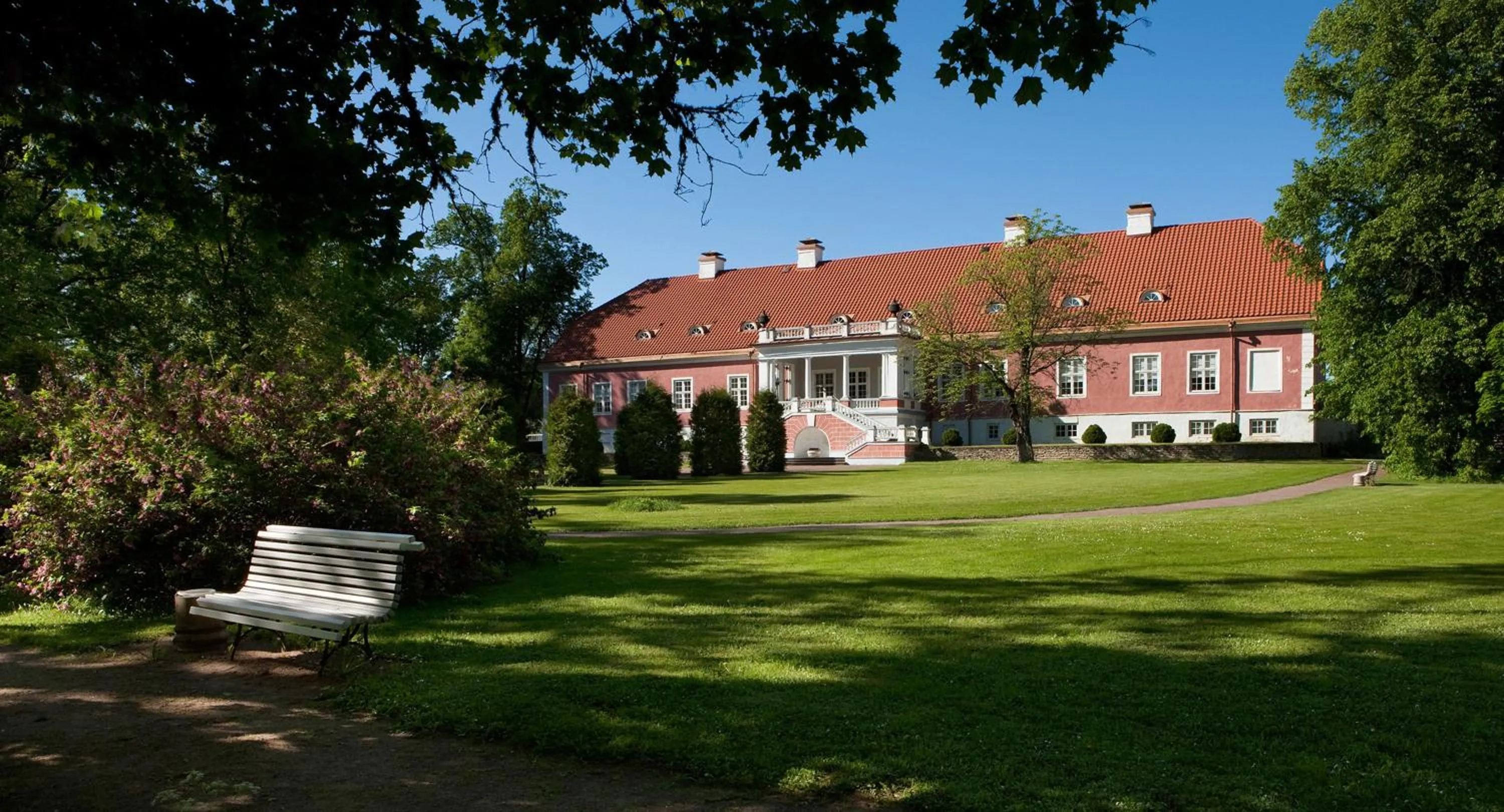 Facade/entrance in Sagadi Manor Hotel