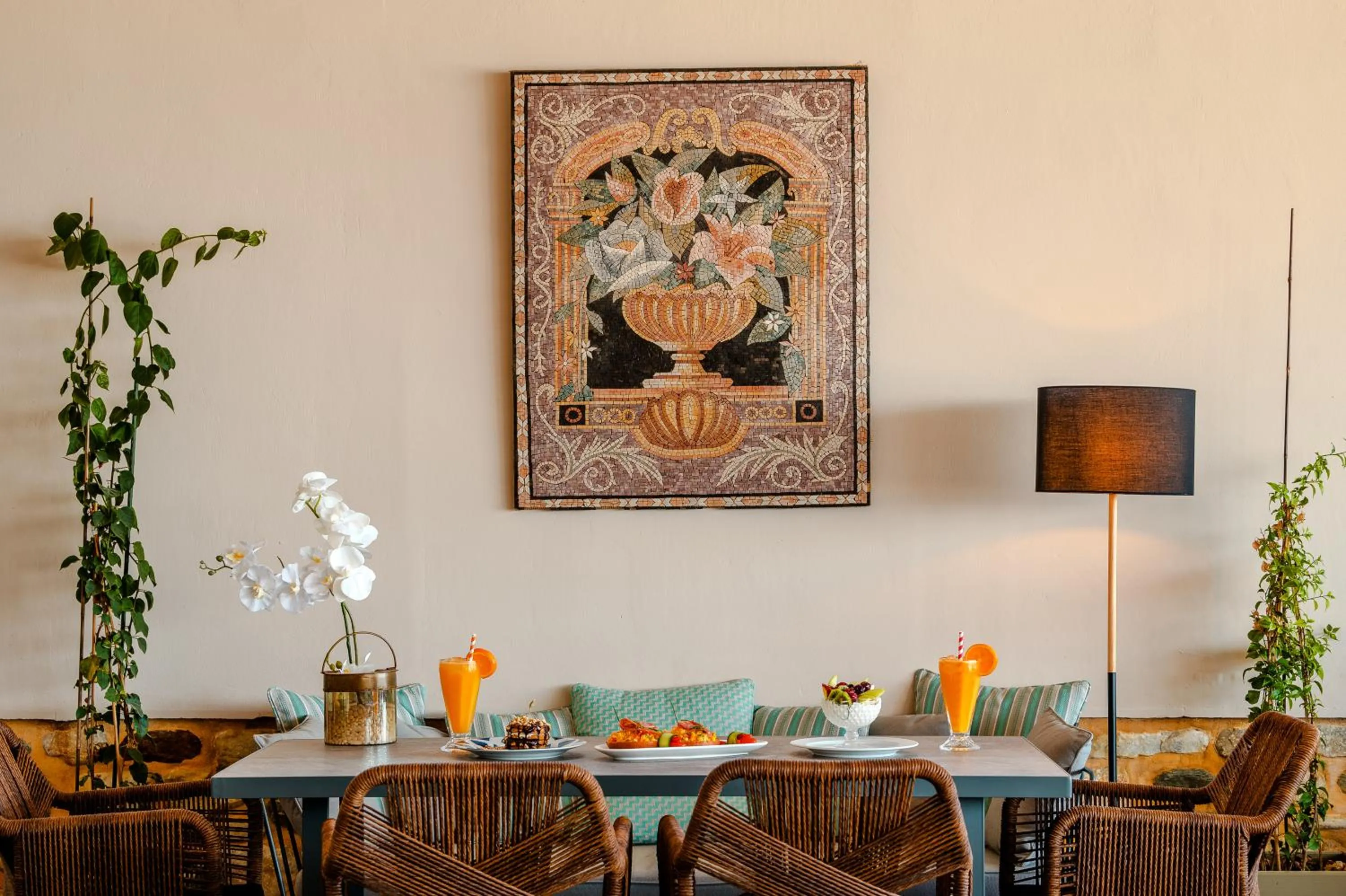 Food and drinks in Kenta Beach Hotel