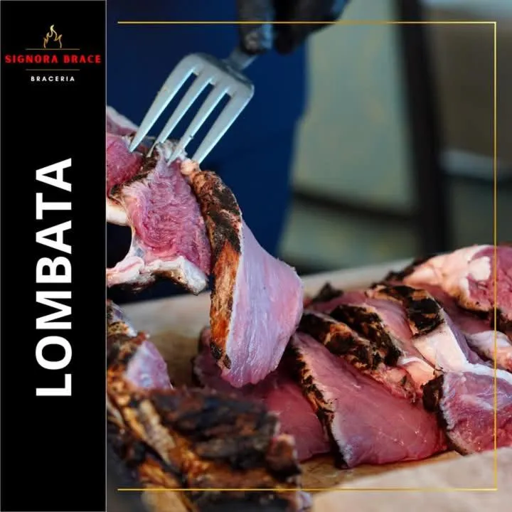 Food and drinks in Roses Hotel