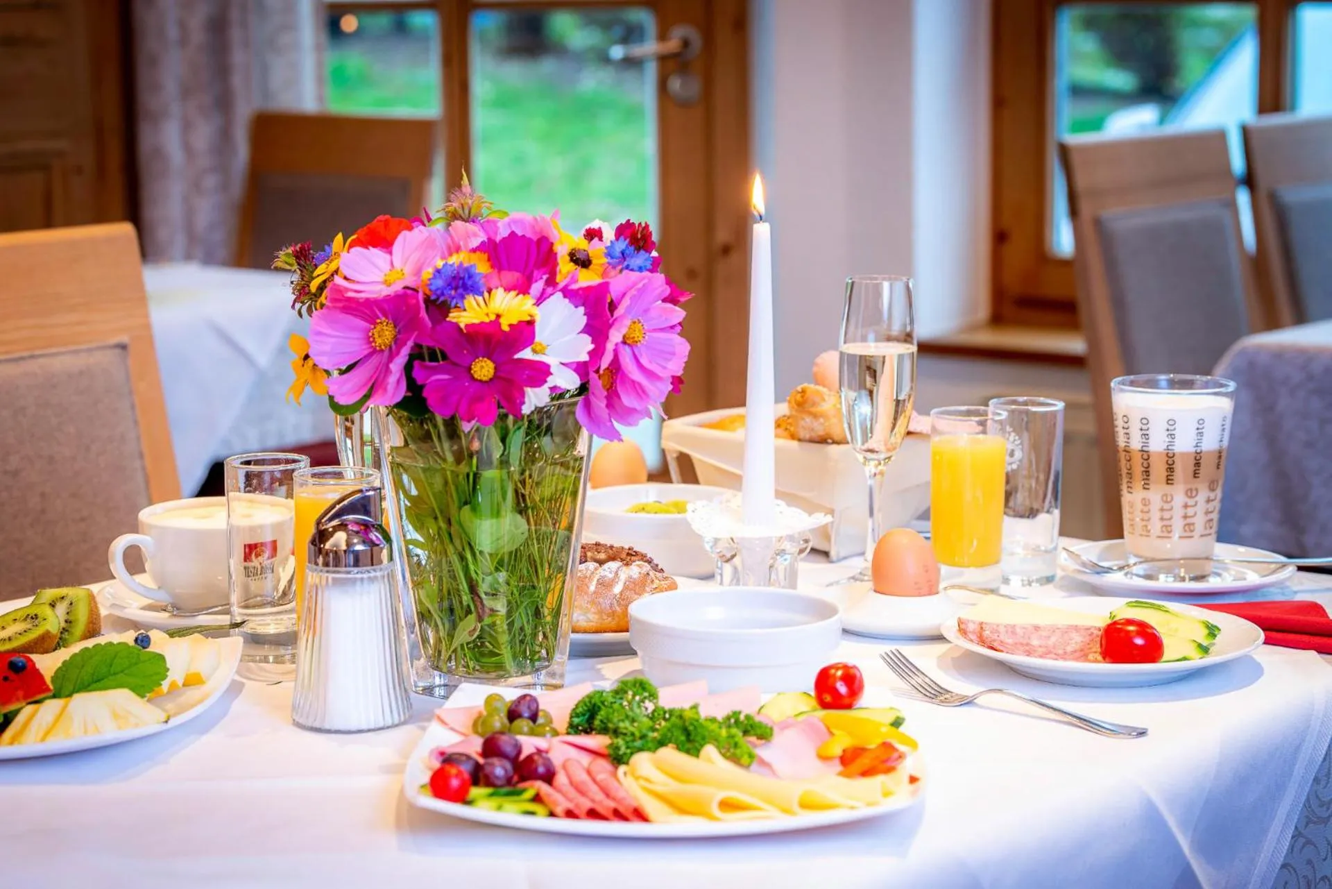 Breakfast in Hotel Schörhof