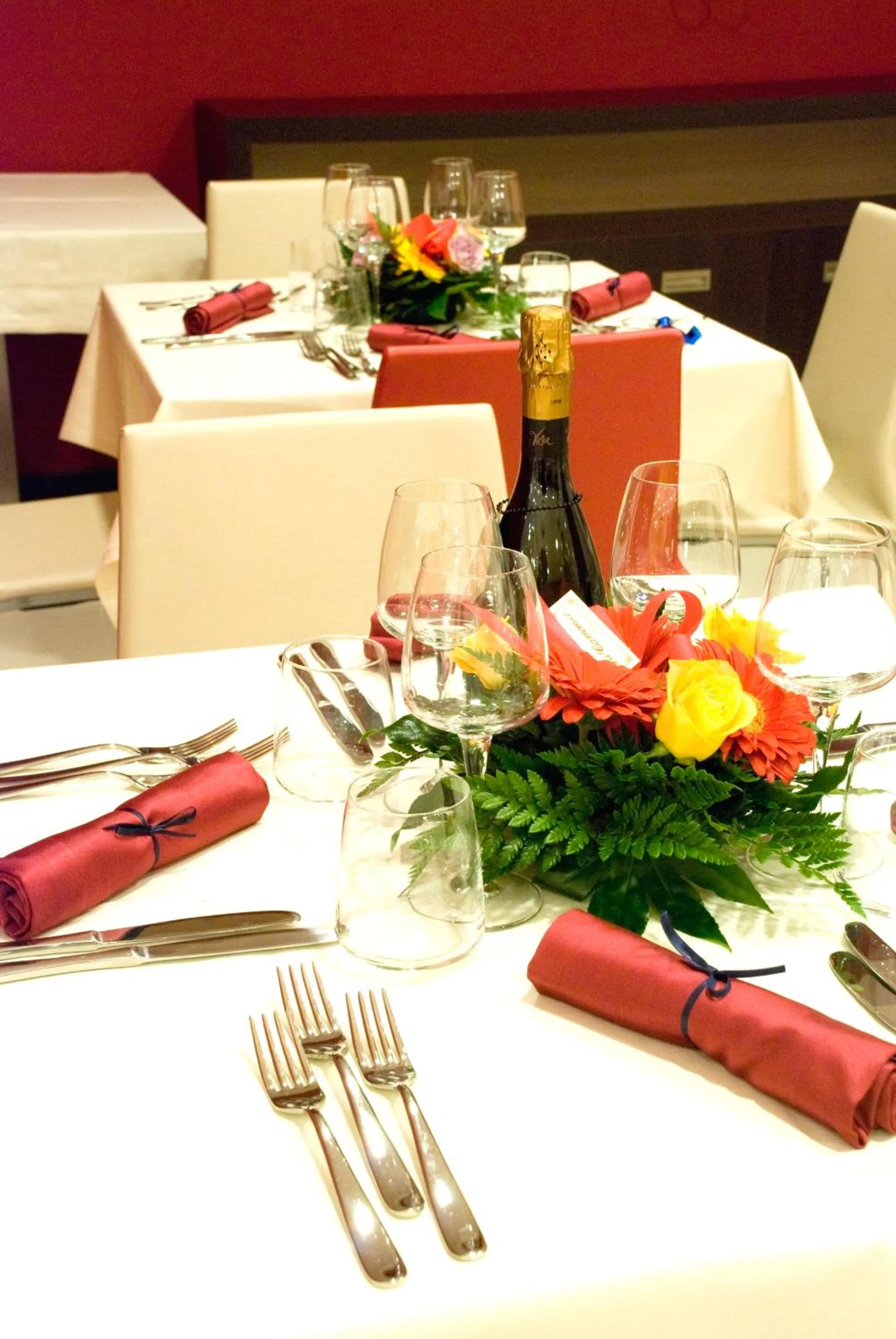 Restaurant/places to eat in La Isla Resort