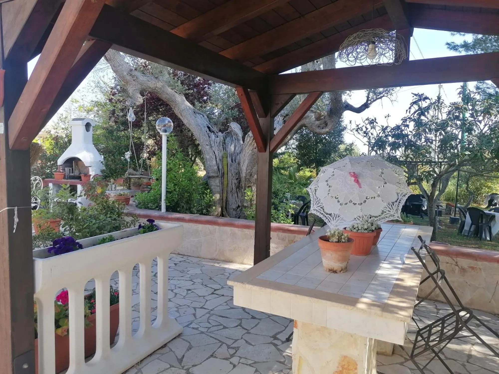 Property building in L'Isola Felice e Trulli Sotto Le Stelle