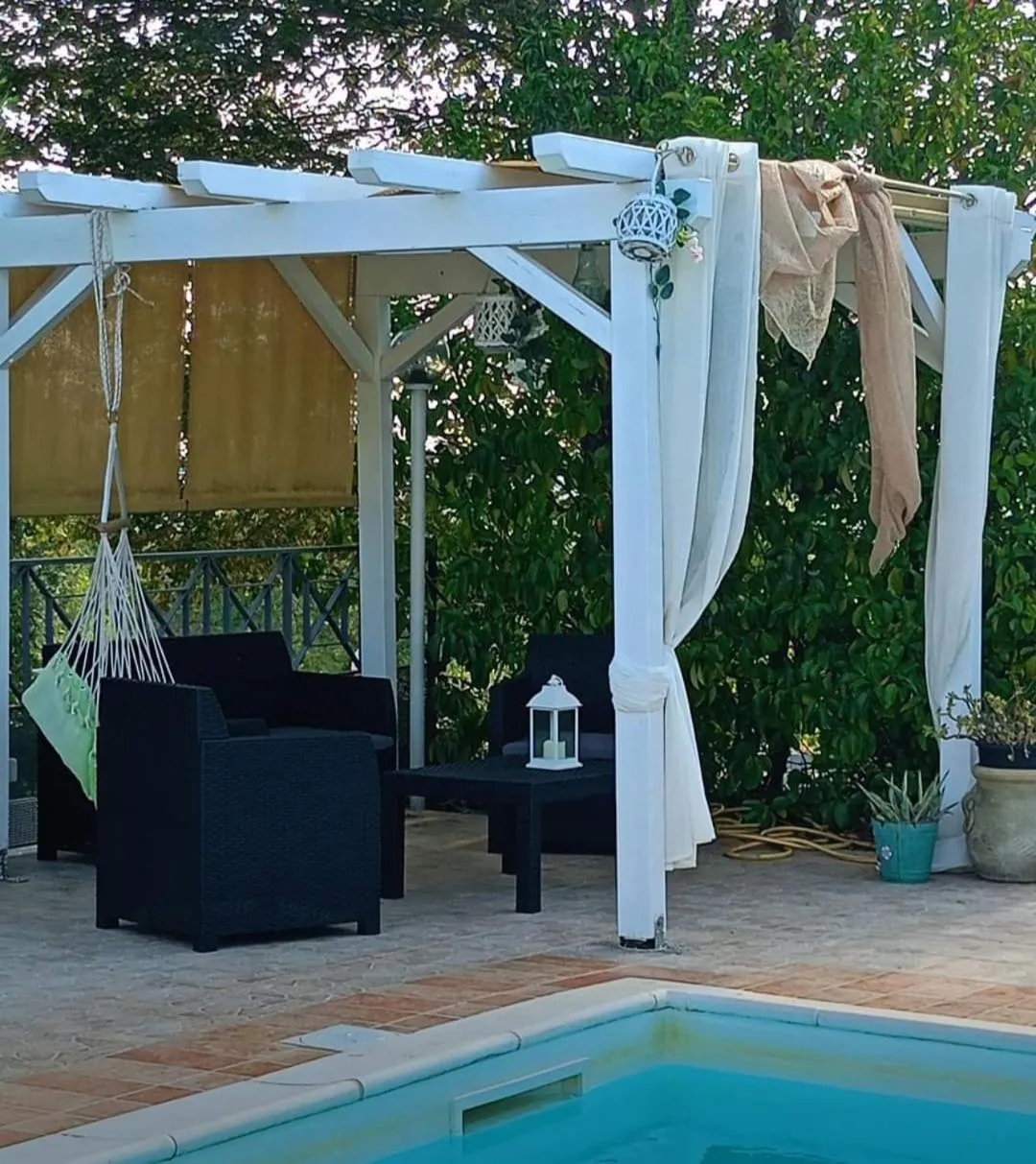 Property building in L'Isola Felice e Trulli Sotto Le Stelle