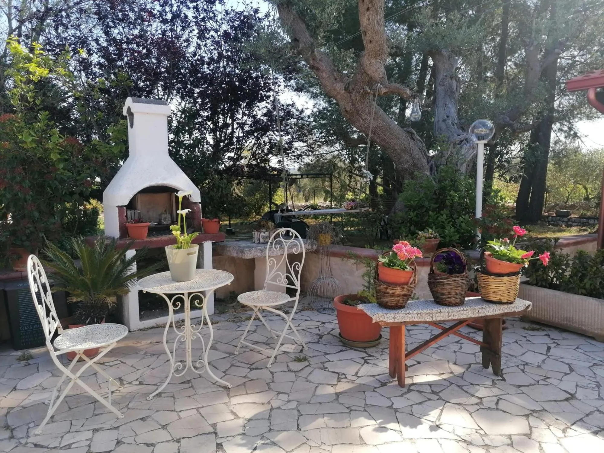 Property building in L'Isola Felice e Trulli Sotto Le Stelle