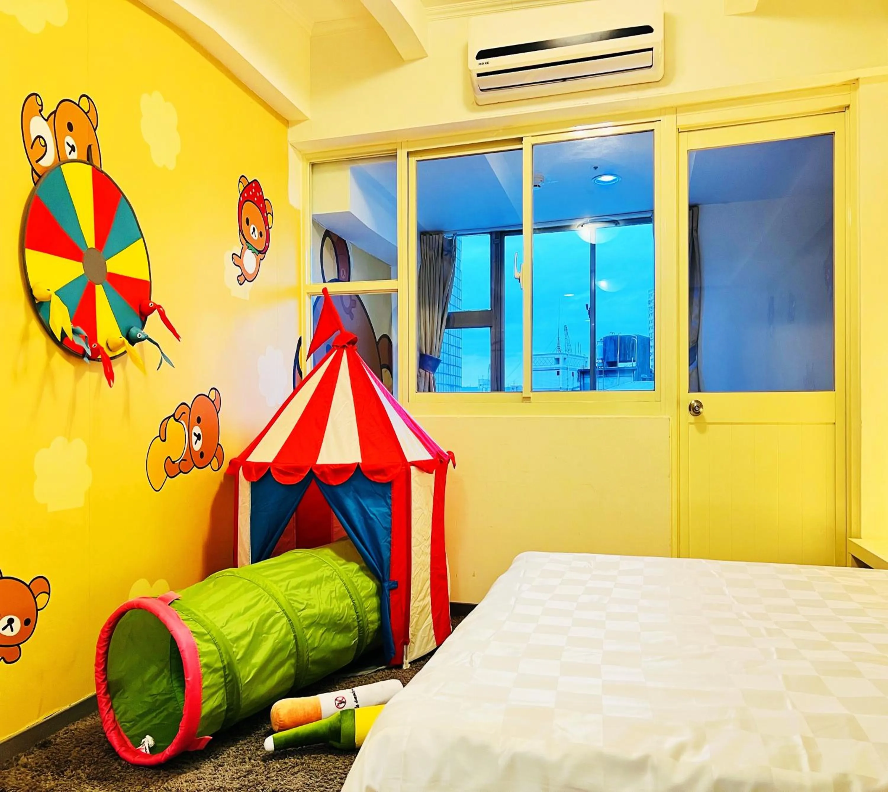 Bed in Sleep Taipei Hotel - Nanya