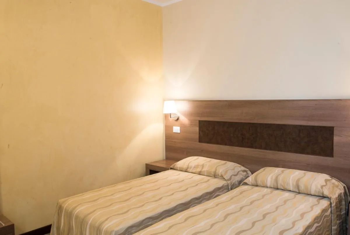 Balcony/Terrace, Bed in Hotel Corte Business