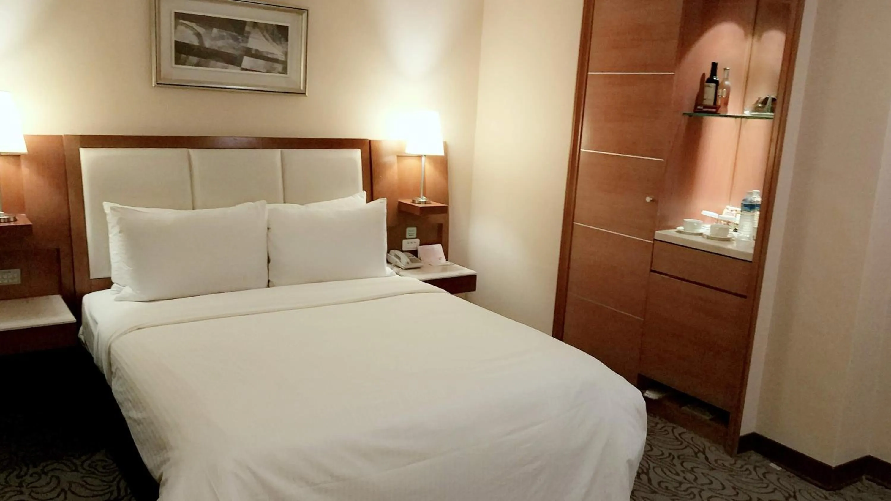 Bed in Elegance Hotel