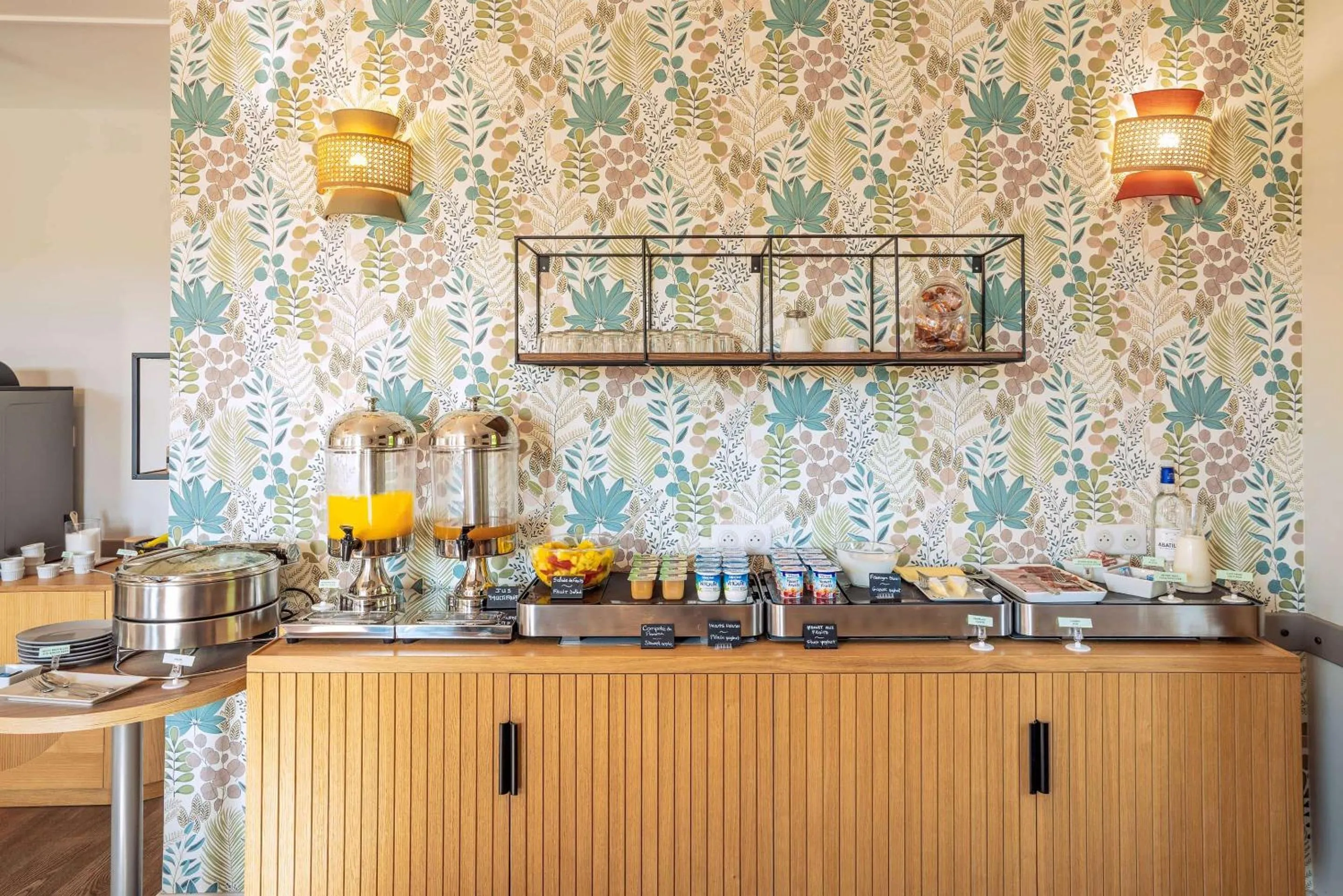 Breakfast in Sure Hotel by Best Western Sarlat-la-Canéda