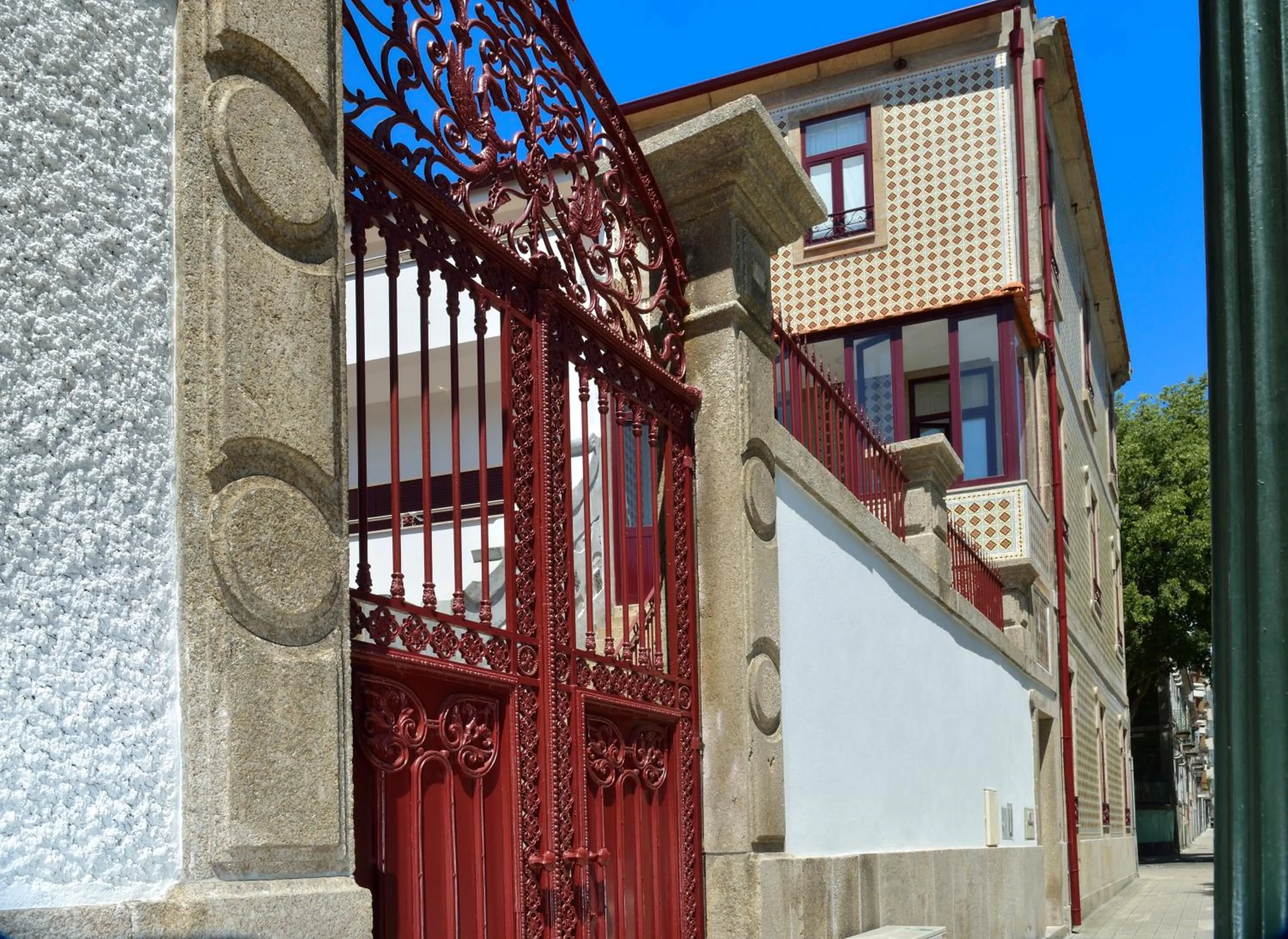 Property building in Dukes Corner Guest House