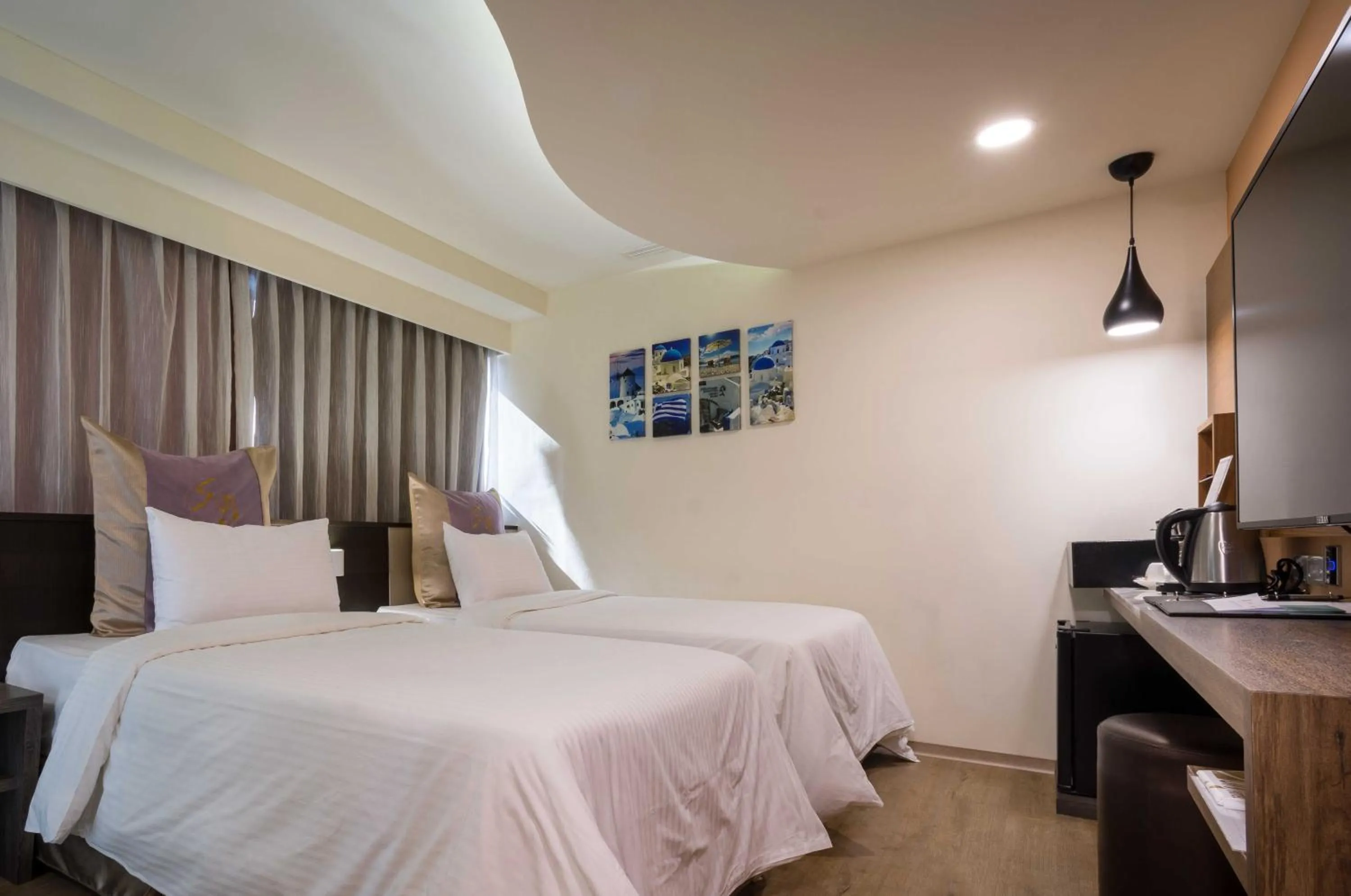 Bedroom, Bed in Sun Hotel Kaohsiung