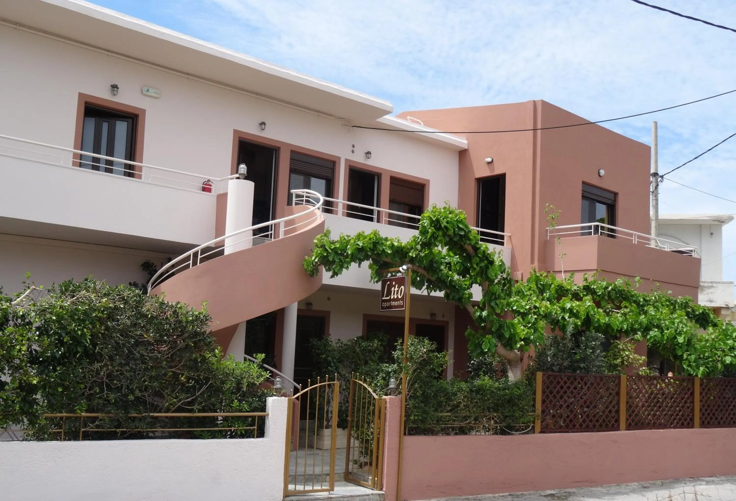 Property building in Lito Apartments Paleochora