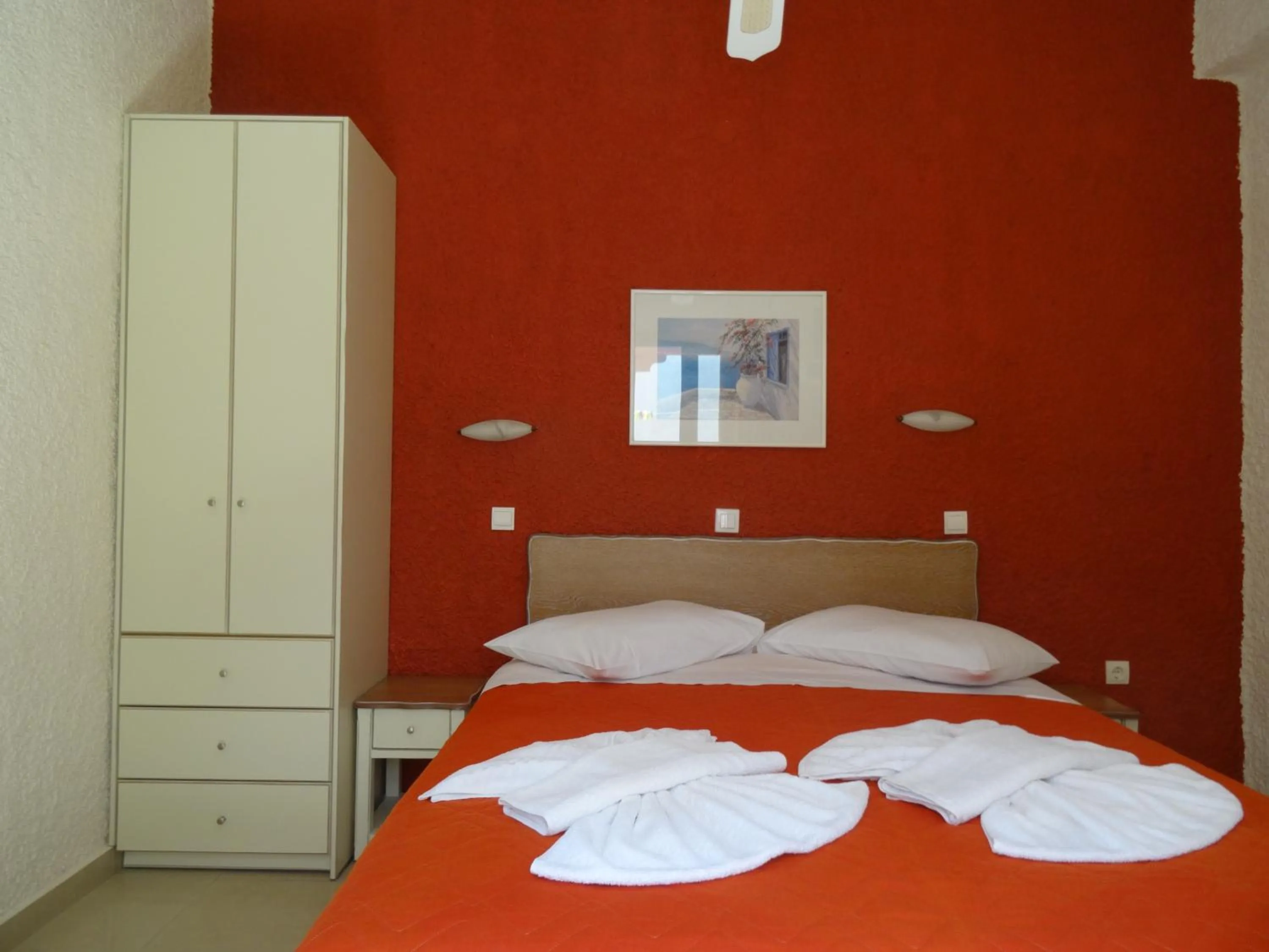 Bedroom, Bed in Lito Apartments Paleochora