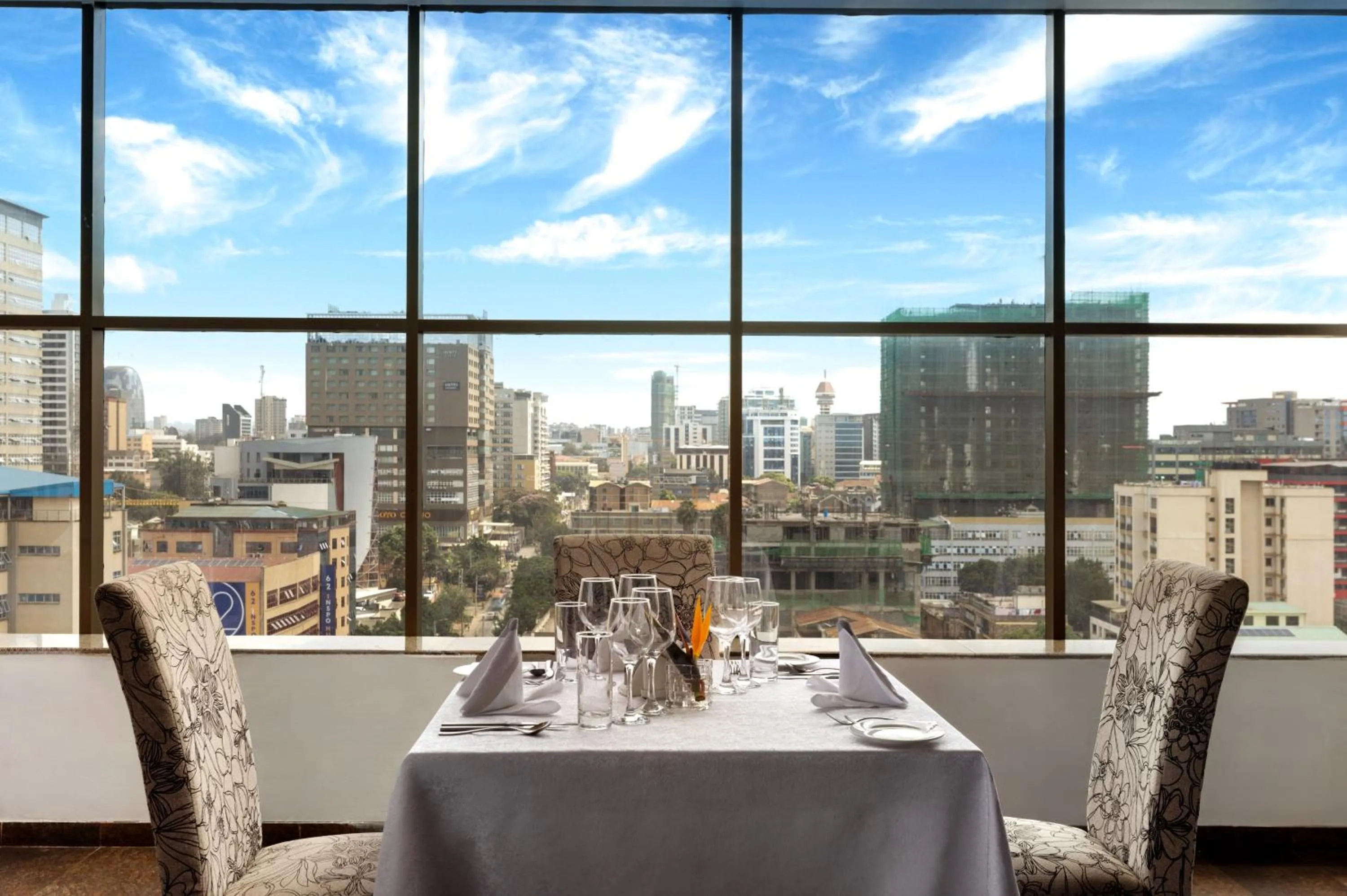 Restaurant/places to eat in Golden Tulip Westlands Nairobi