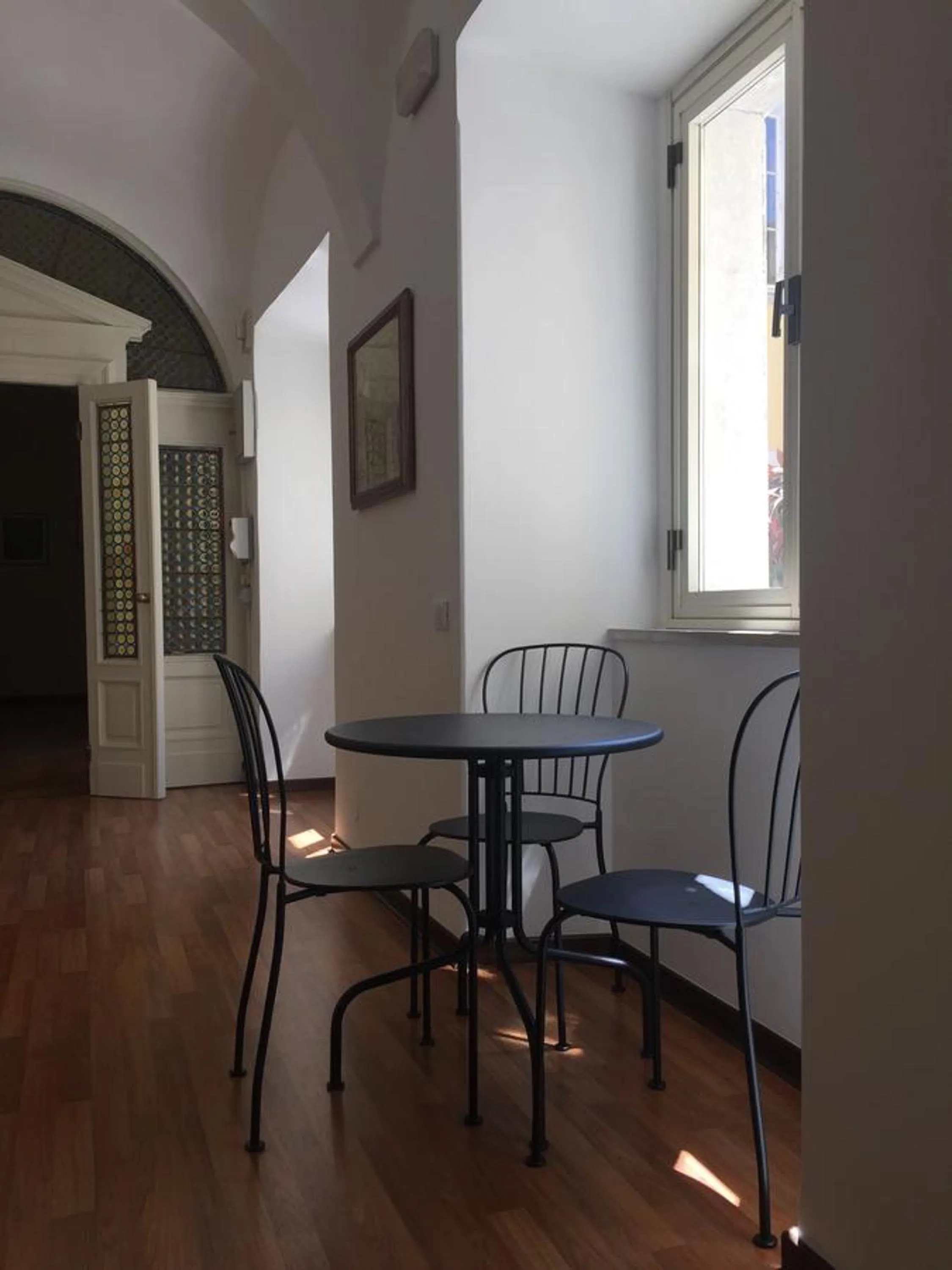 Communal kitchen in Lo Studio di Joyce