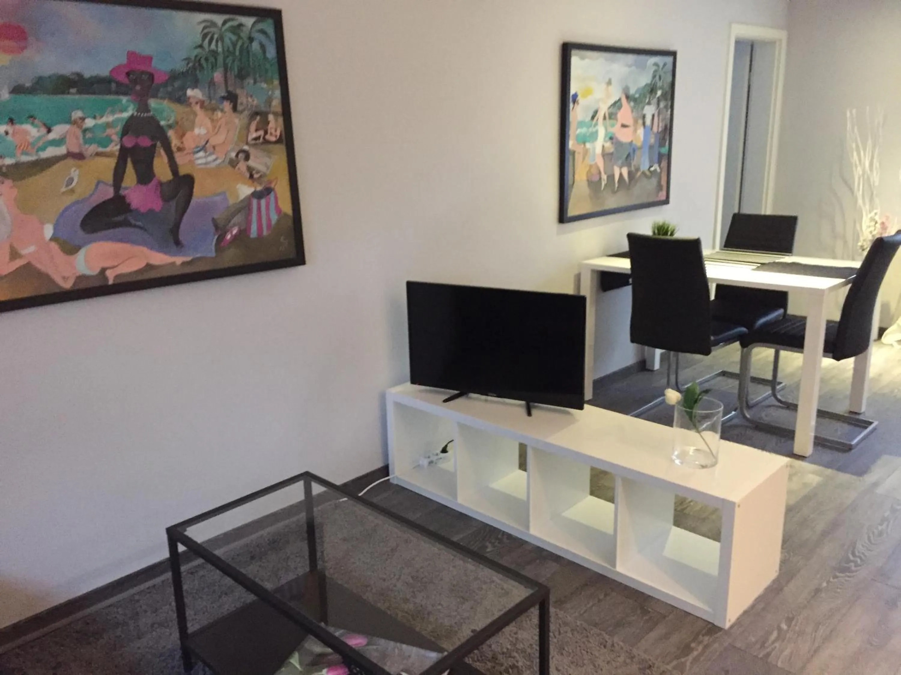 Photo of the whole room in Engels Hof