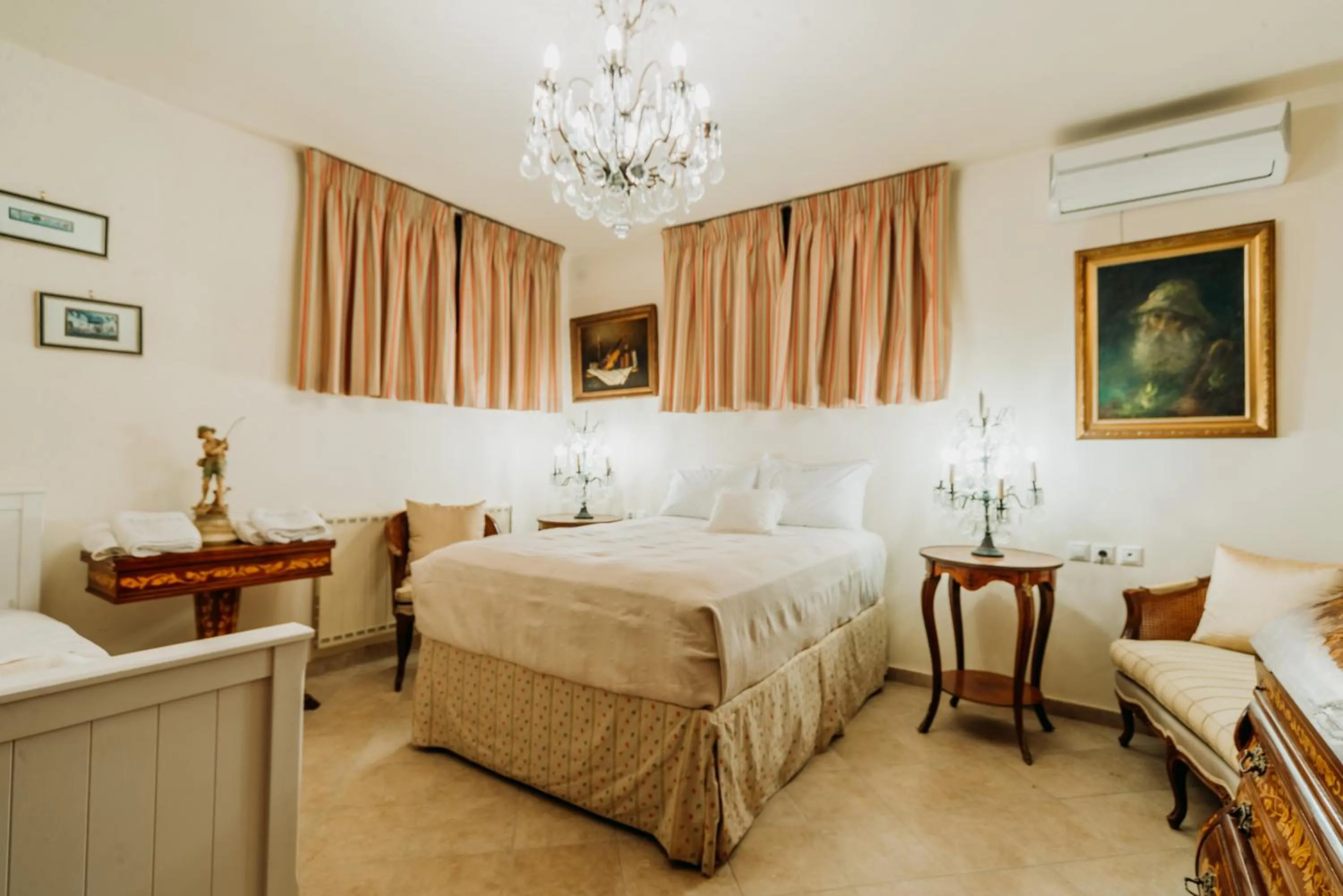 Bedroom, Bed in Elysian Luxury Villa Pelion