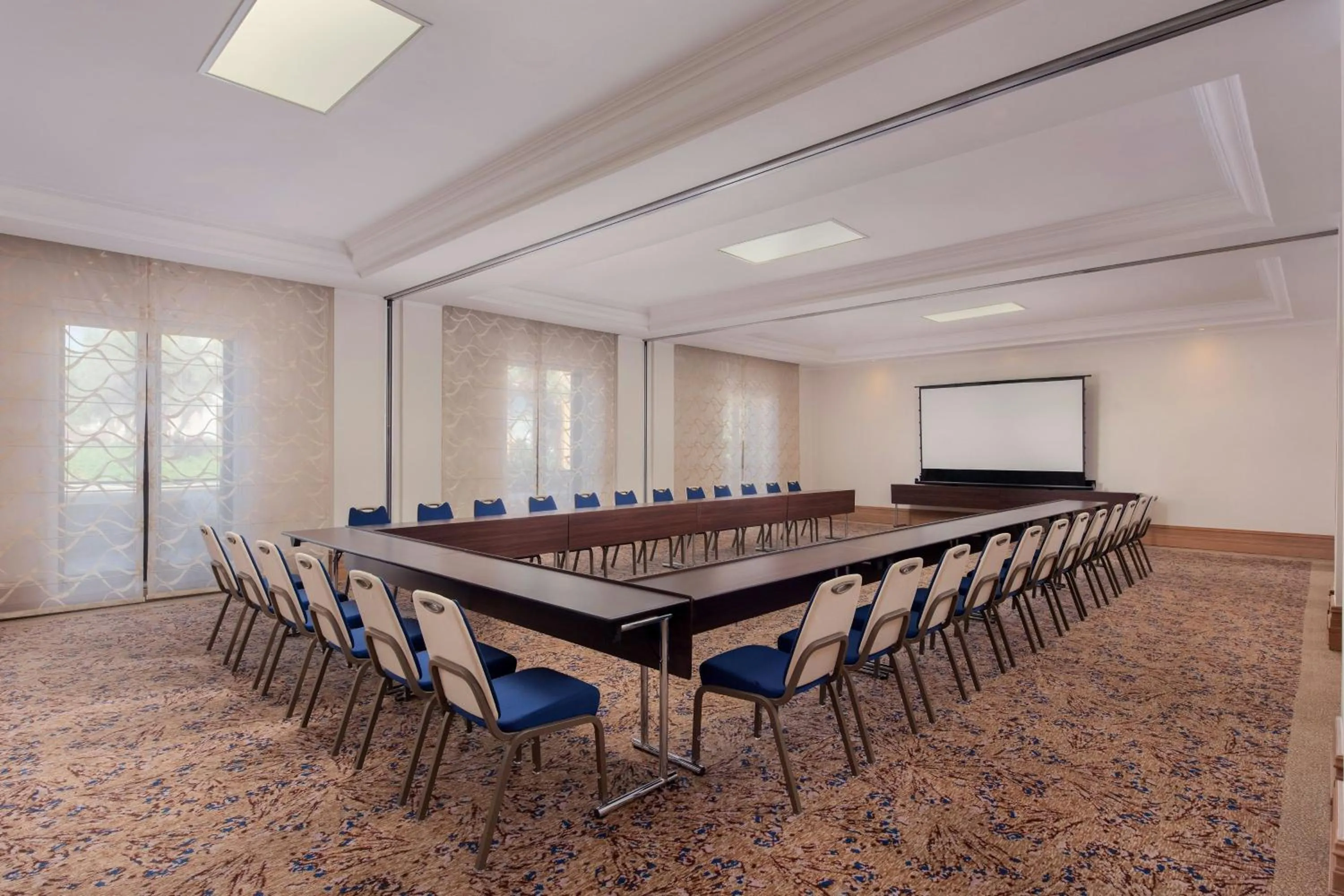 Meeting/conference room in The Westin Dragonara Resort, Malta