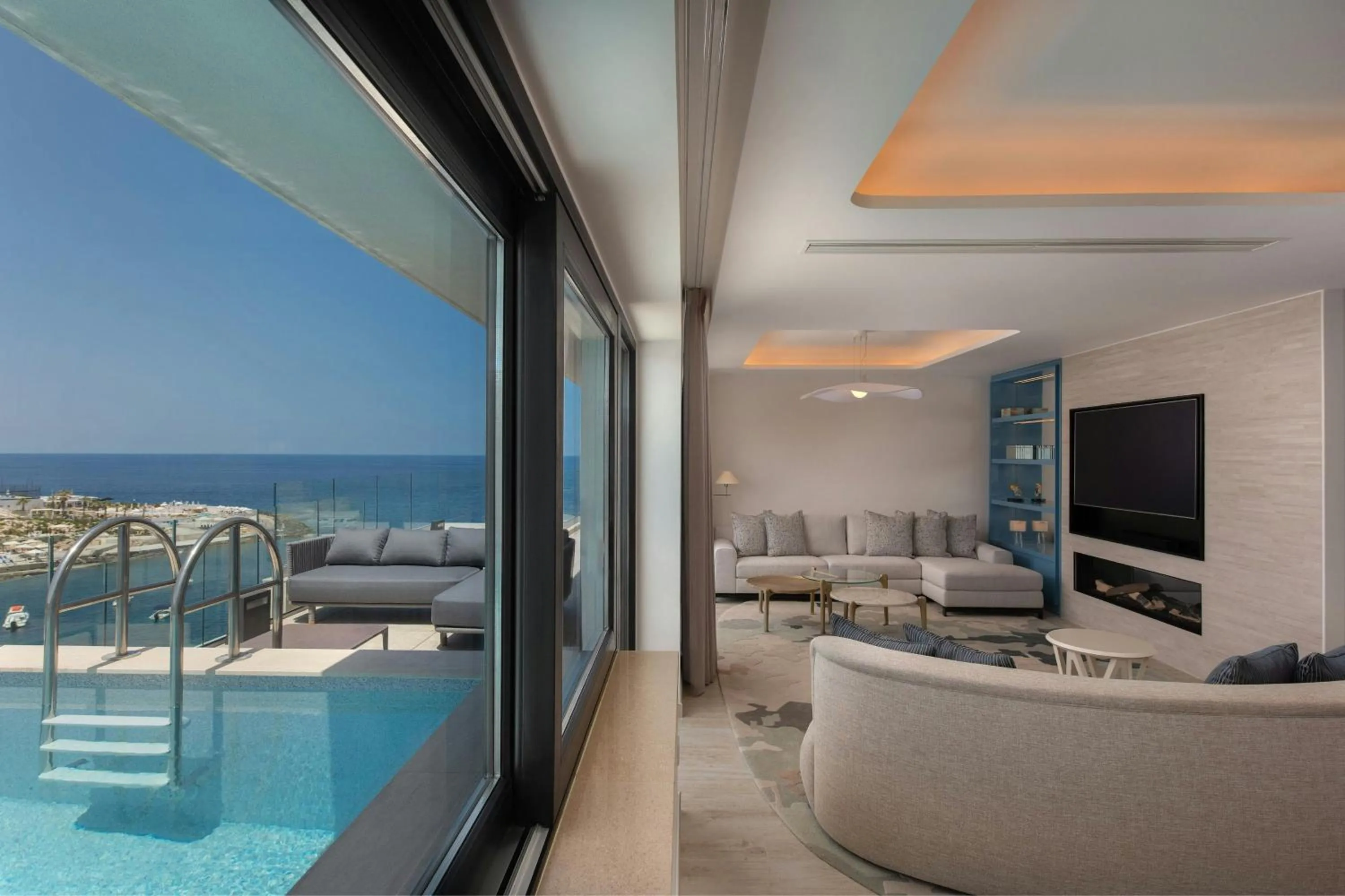 Bedroom in The Westin Dragonara Resort, Malta