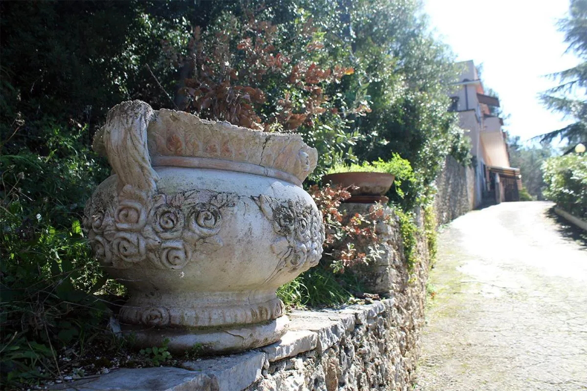 Property building in Agriturismo Fara del Falco