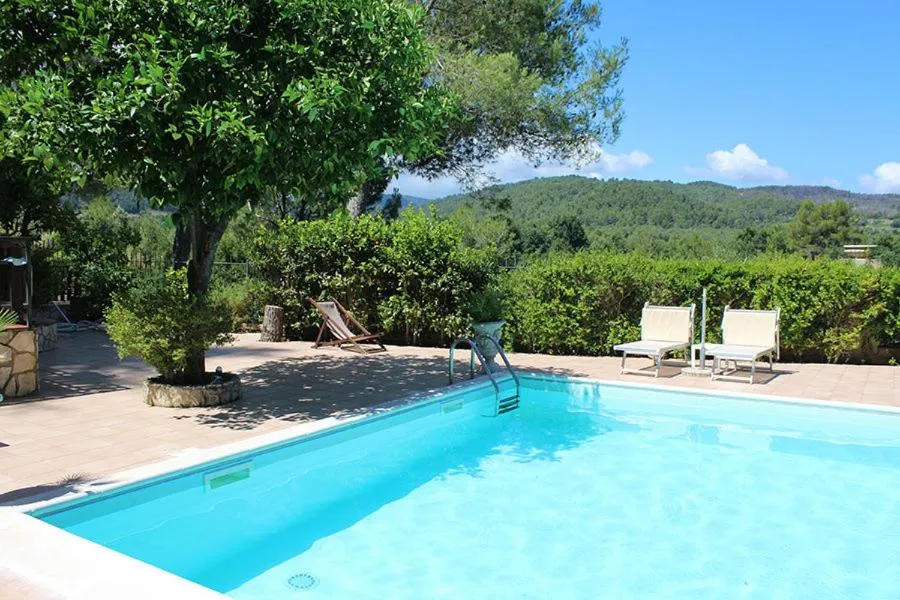 Swimming pool in Agriturismo Fara del Falco