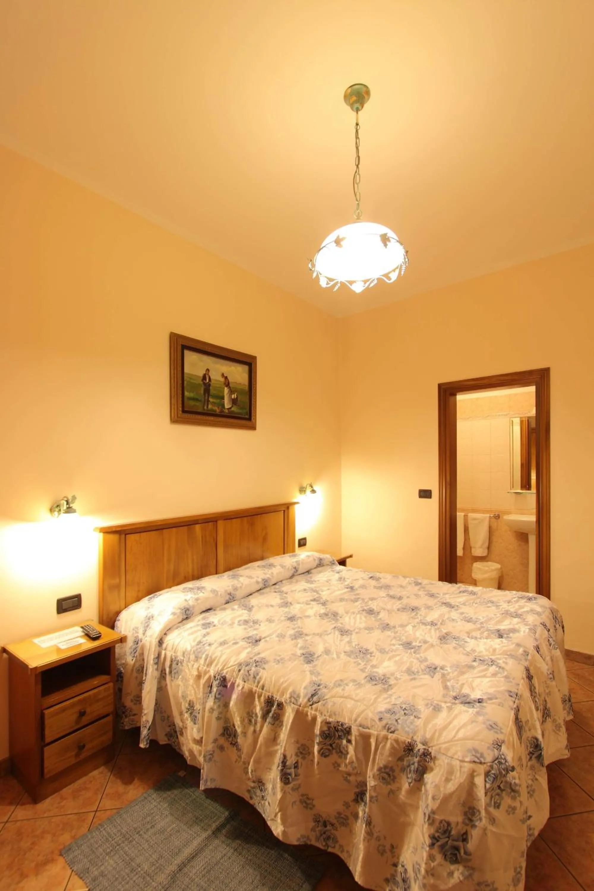 Bed in Hotel Margaret