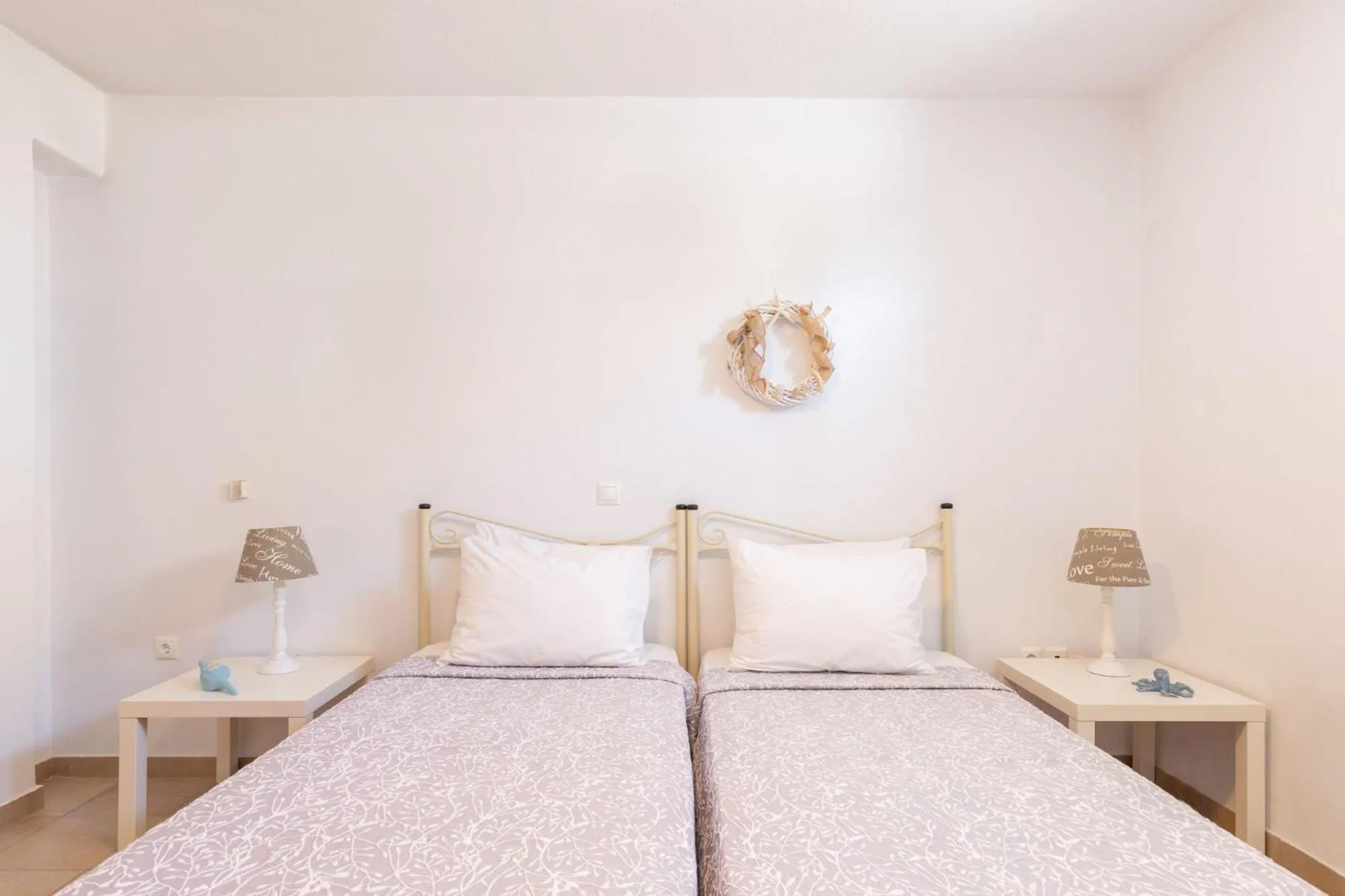 Bedroom, Bed in Sea Wind Villas and Suites