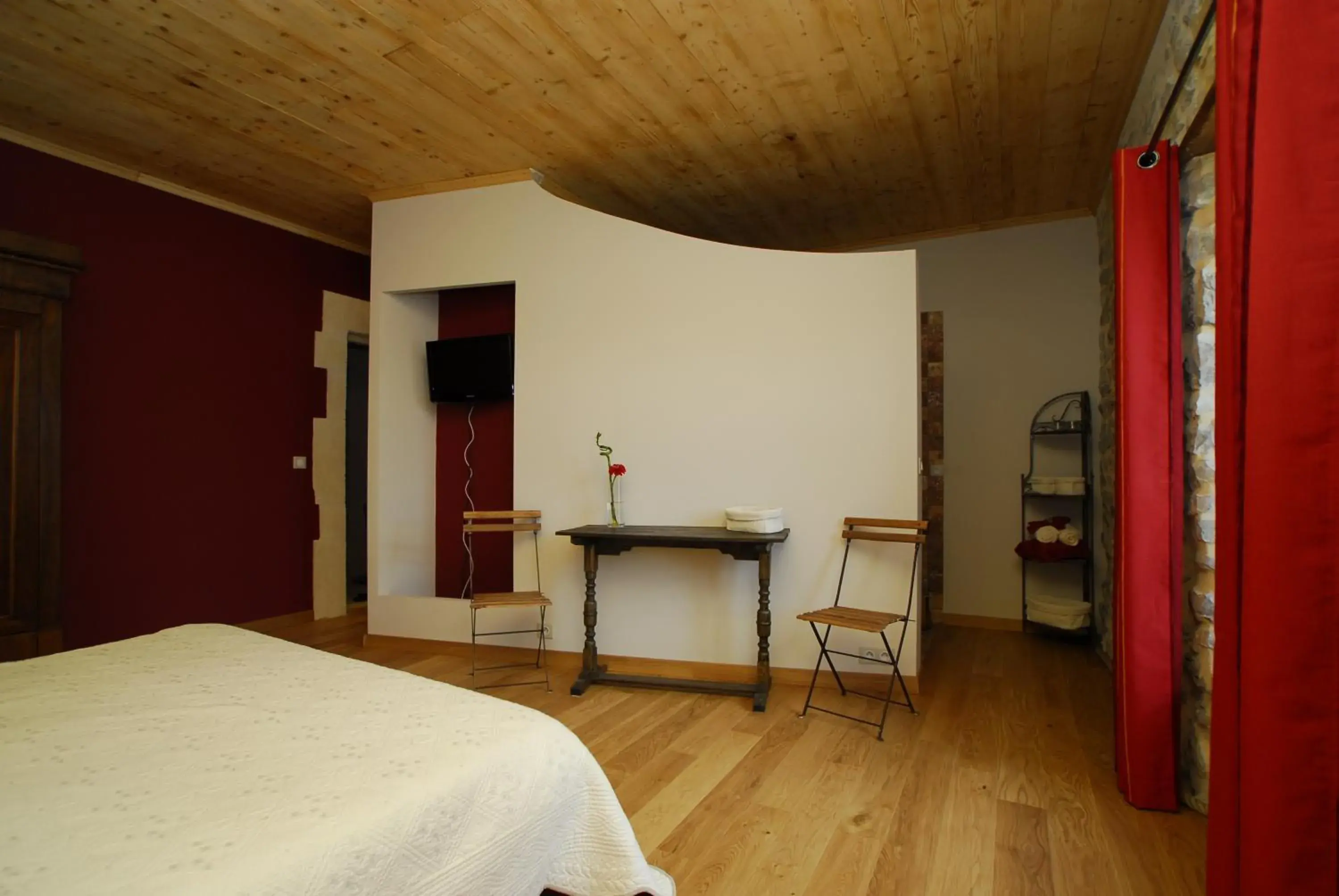 Double Room with Garden View in Le Coing des Vignes Double Room with Garden View in Le Coing des Vignes