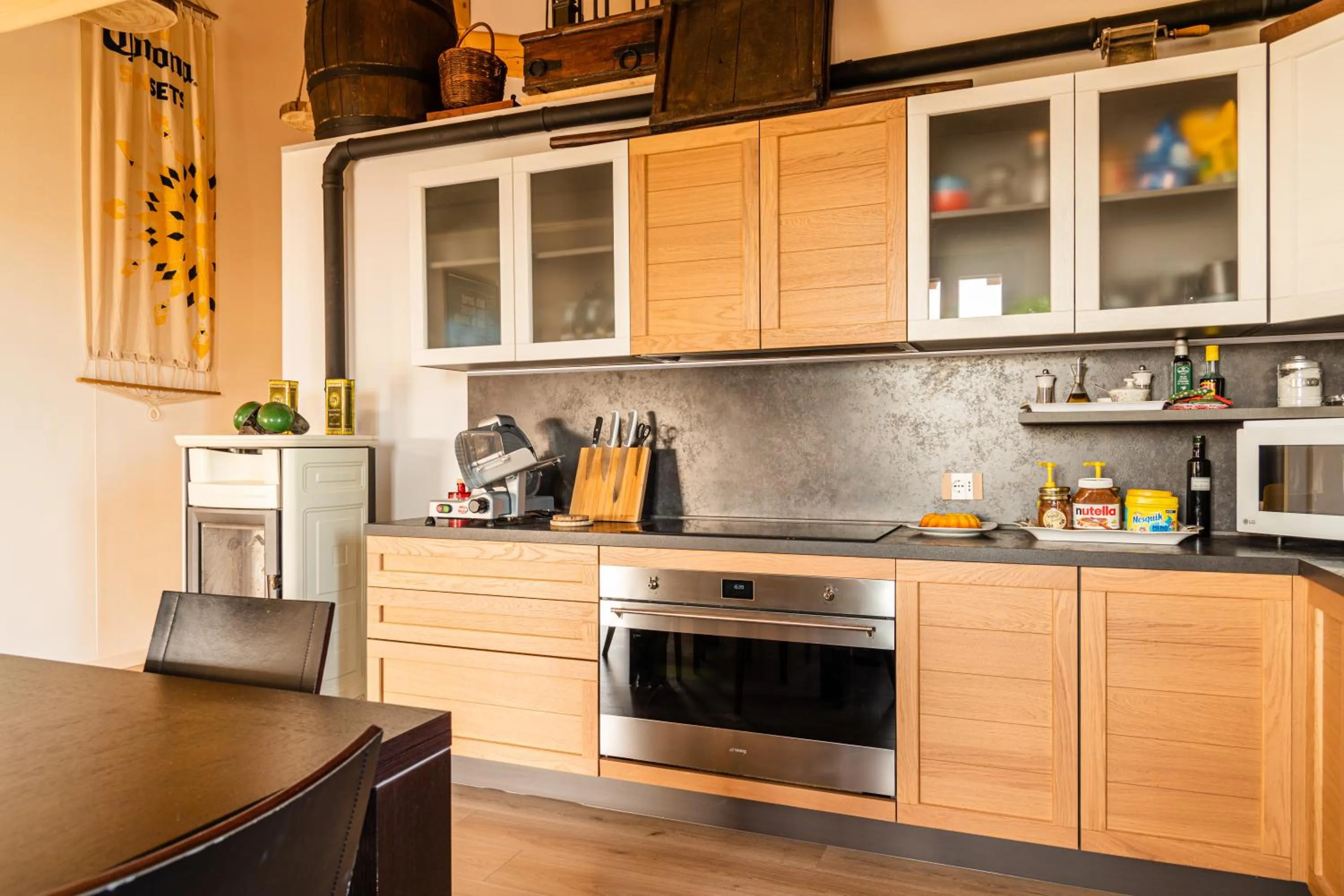 Communal kitchen in Relais des Roches