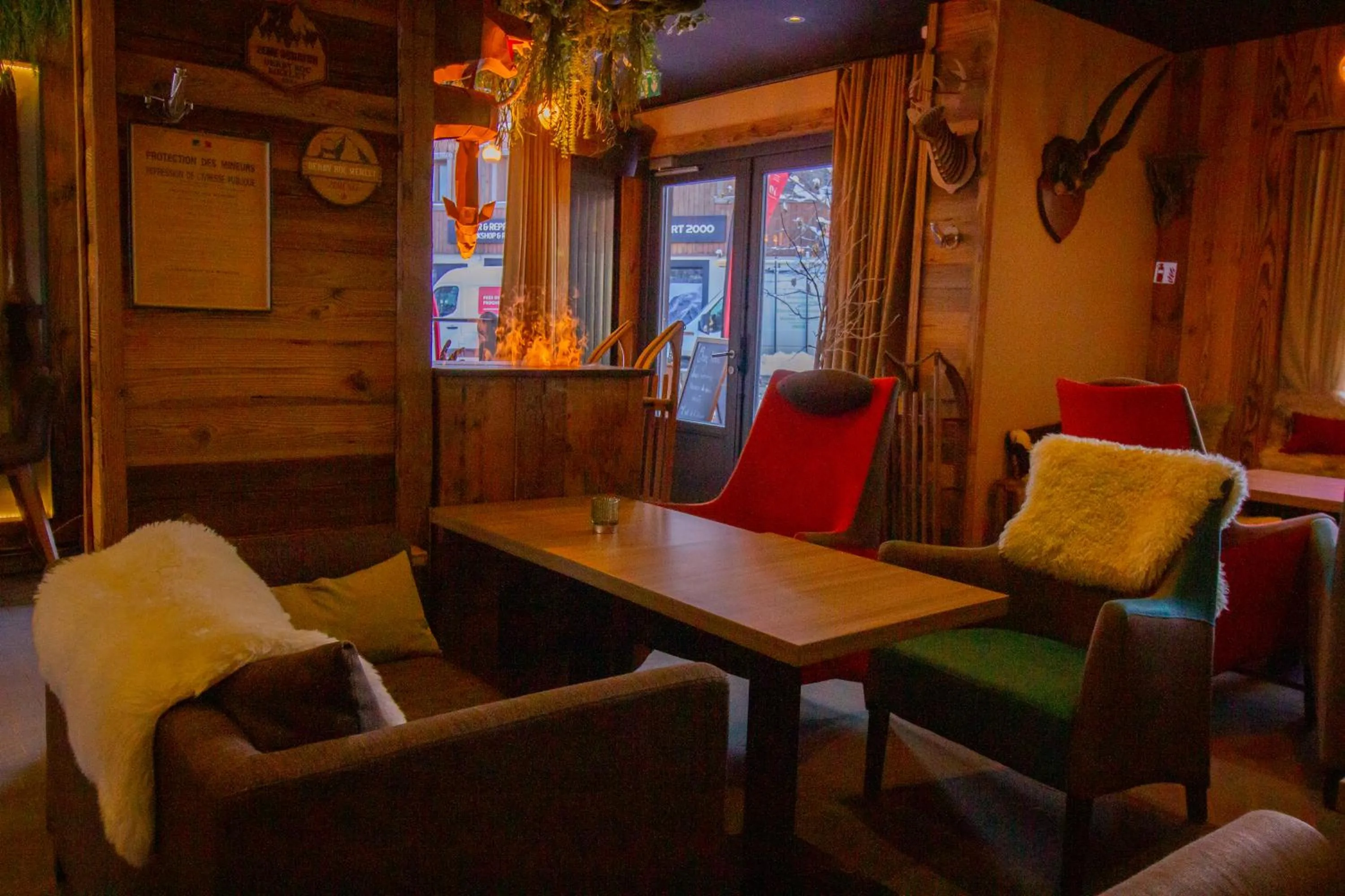 Restaurant/places to eat in Hotel Edelweiss