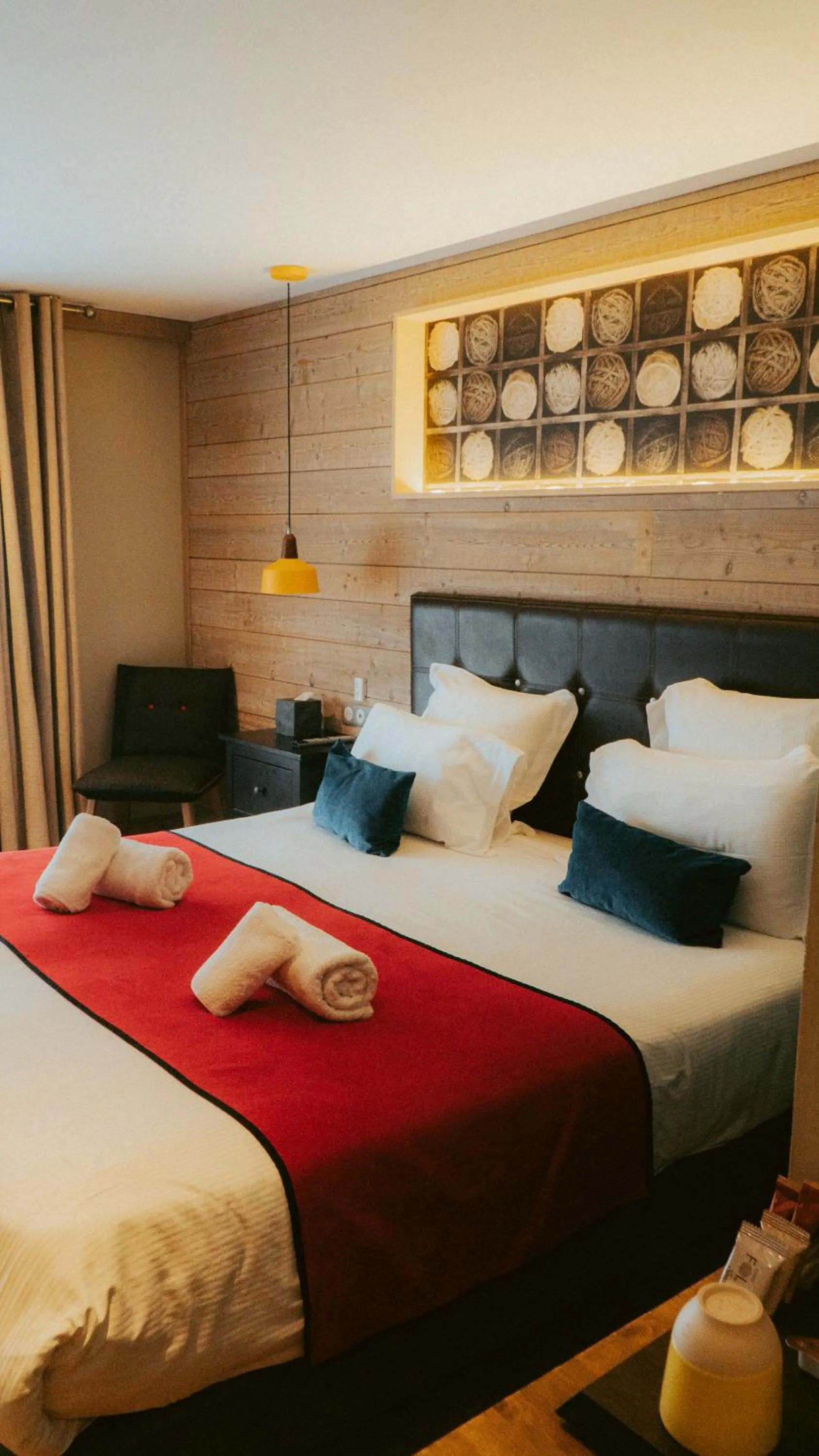 Bed in Hotel Edelweiss