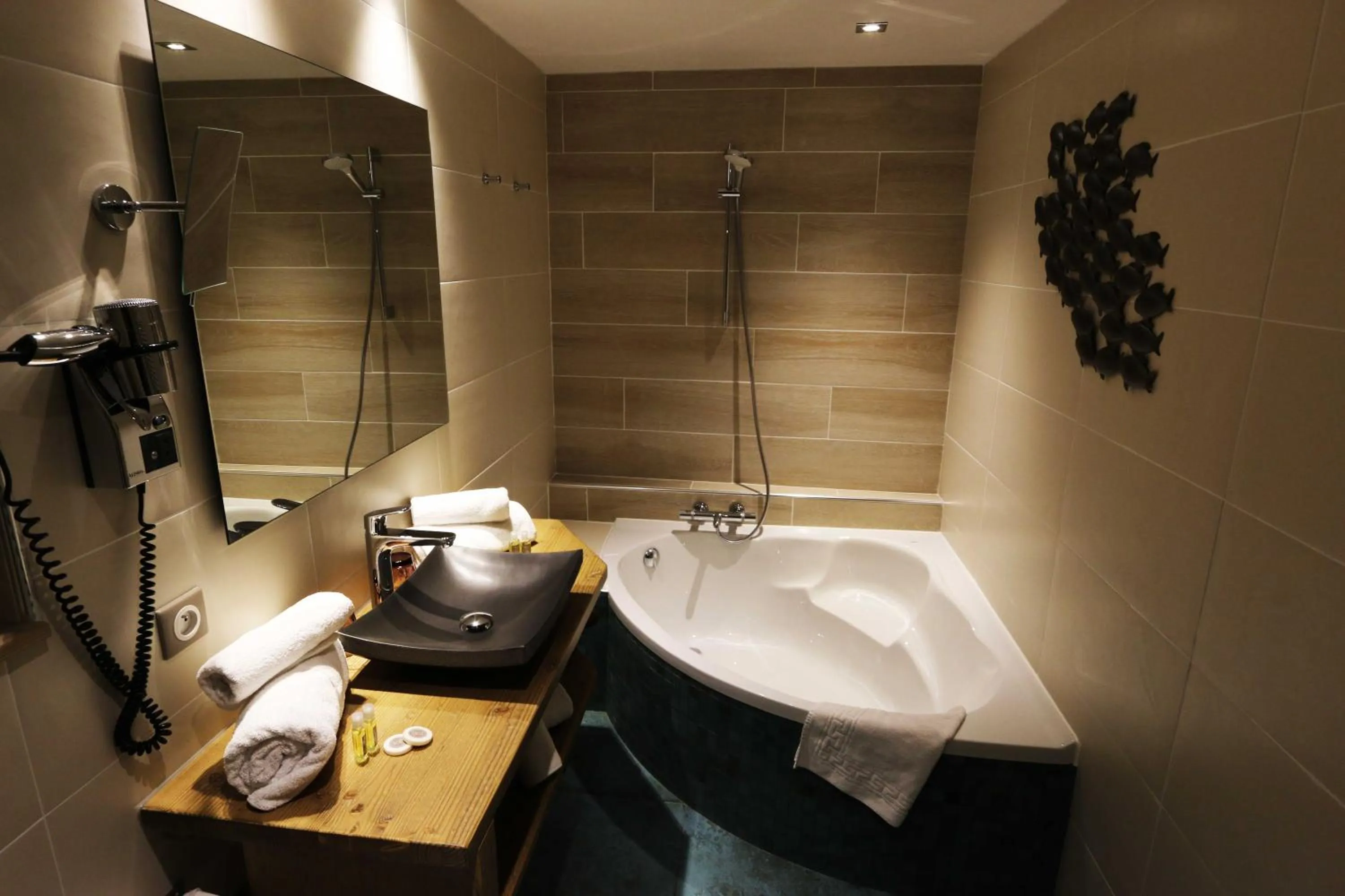 Bathroom in Hotel Edelweiss