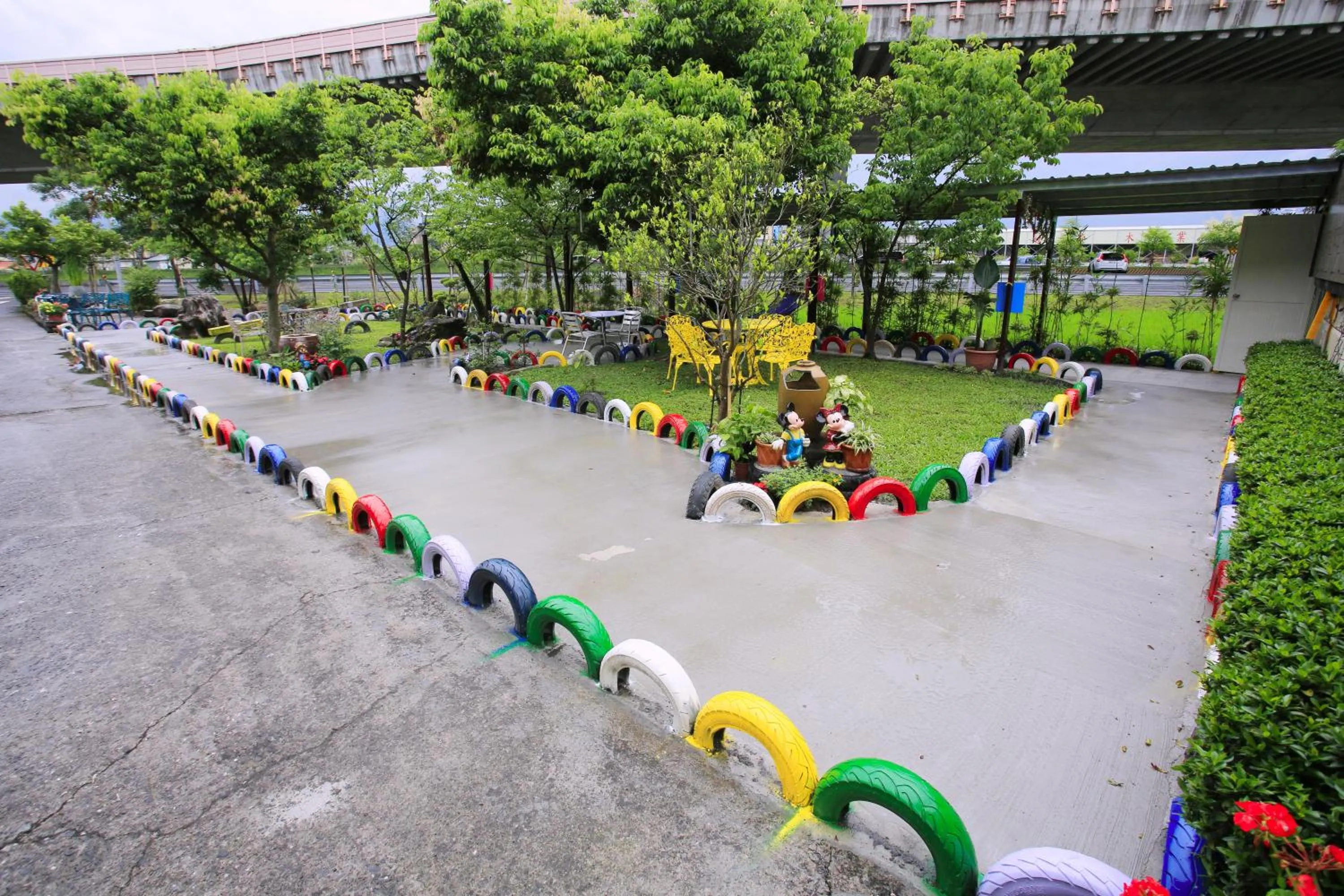 Children play ground in Sweetheart Homestay