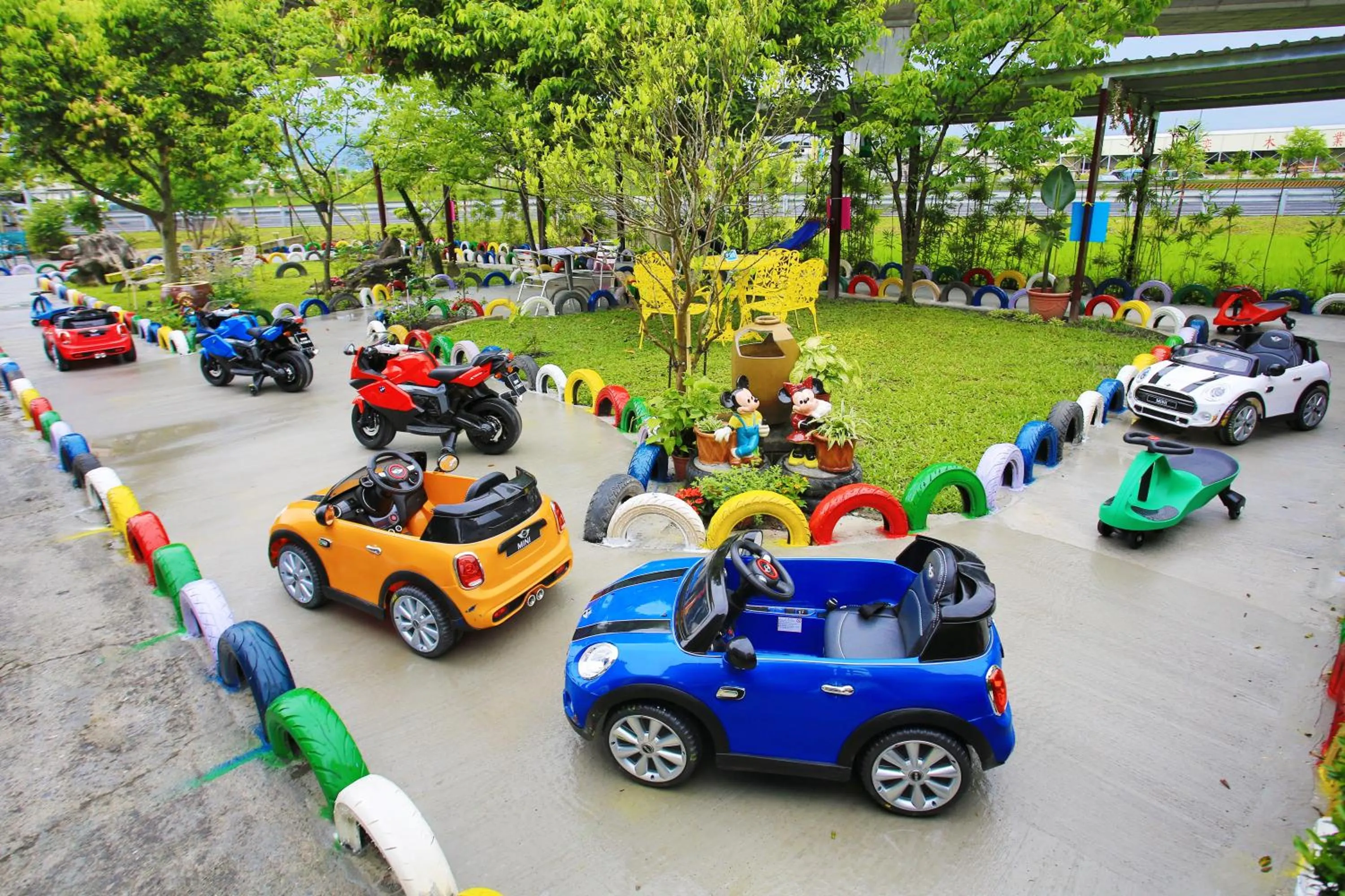 Children play ground in Sweetheart Homestay